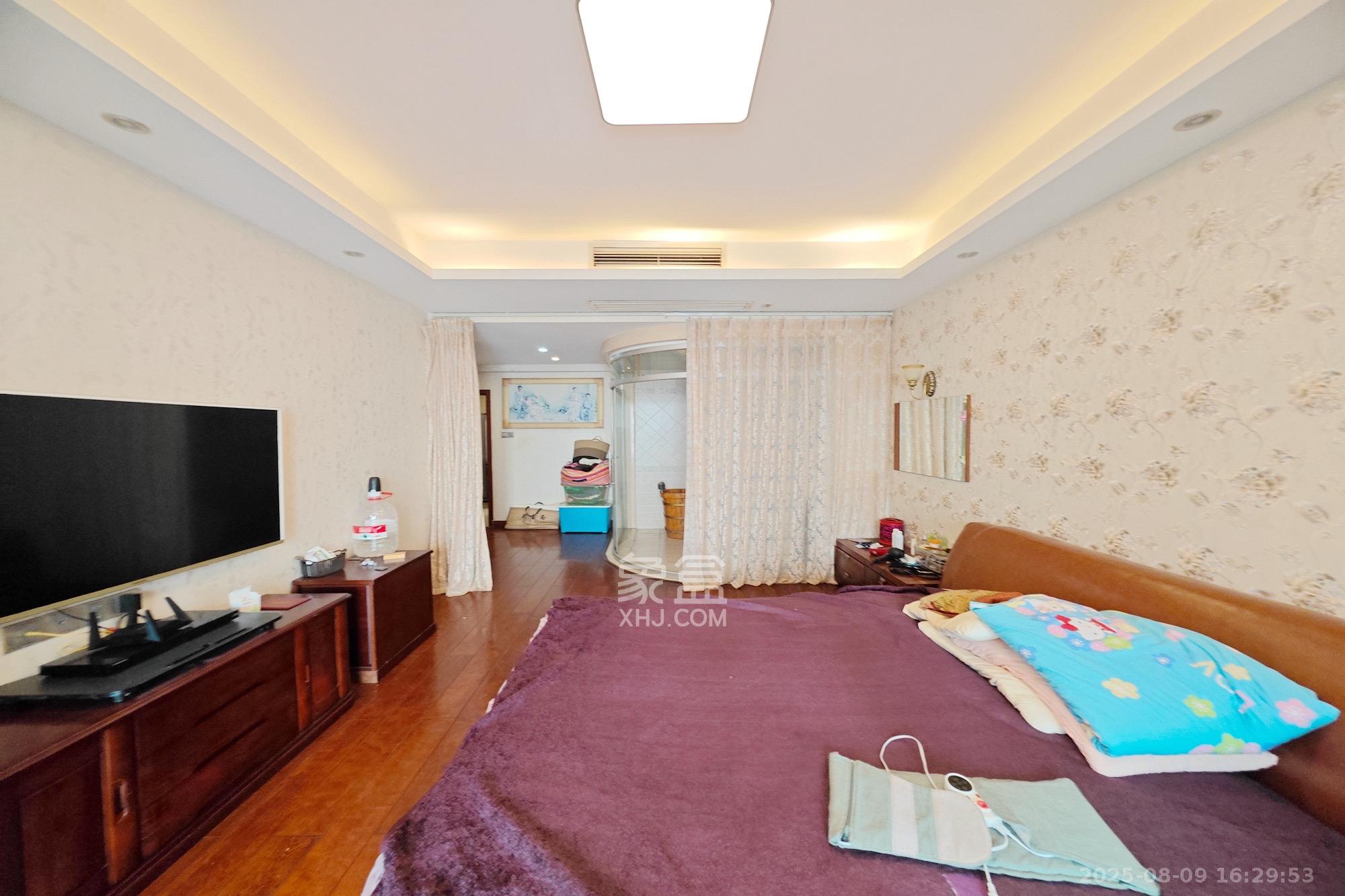 锦绣世纪  4室2厅2卫    4500.0元/月室内图