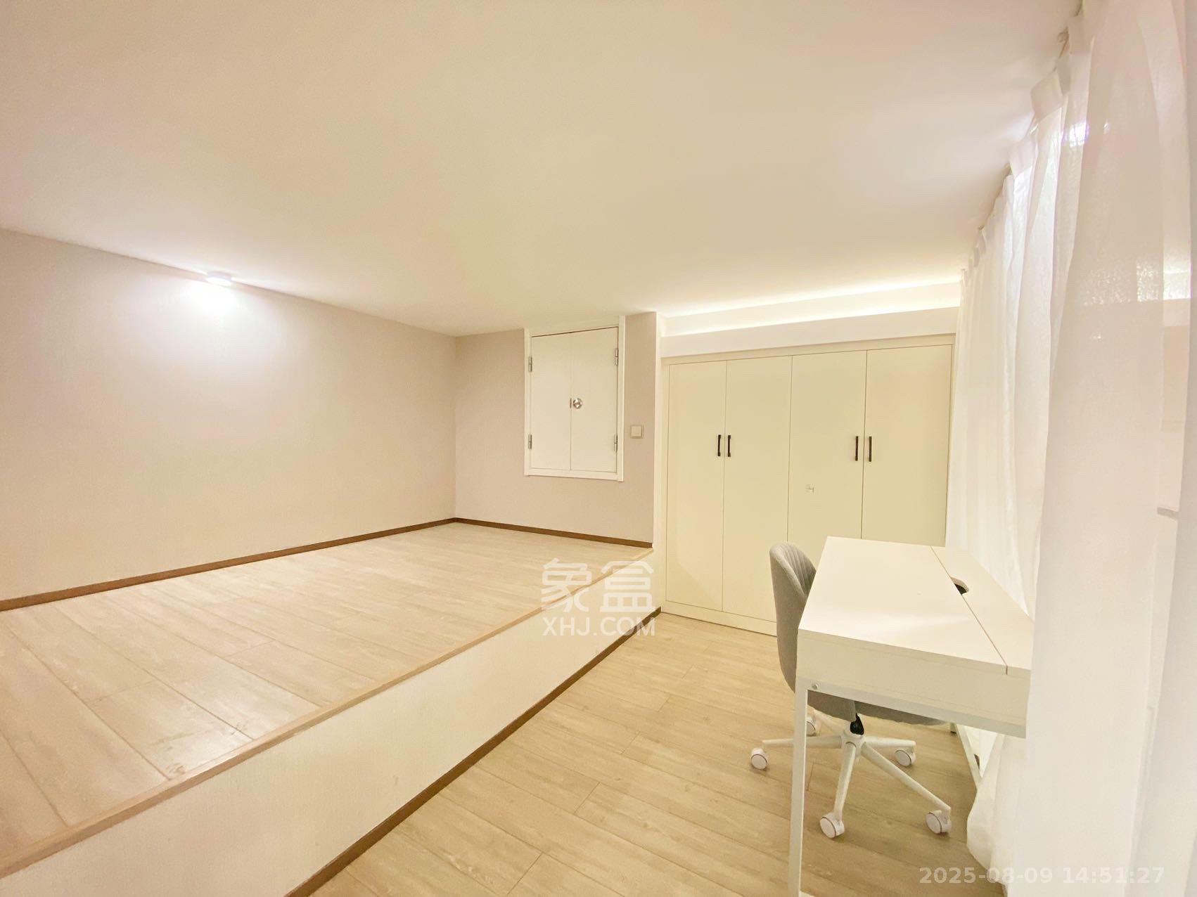 华远华时代  2室2厅1卫    3200.0元/月室内图