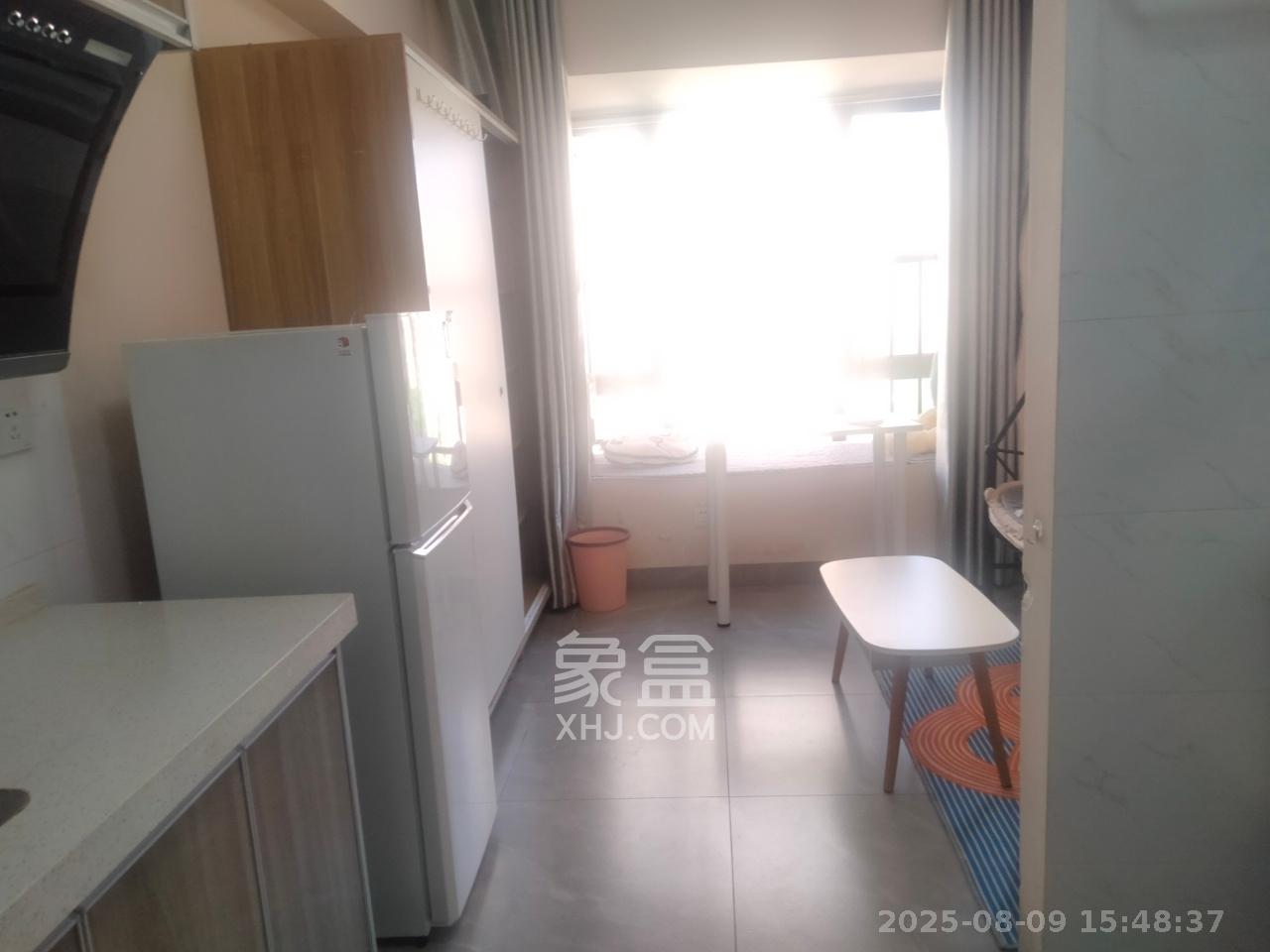 中建芙蓉嘉苑 1室1厅1卫 1100.0元/月 中建芙蓉嘉苑 1室1厅1卫 1100.0元/月室内图