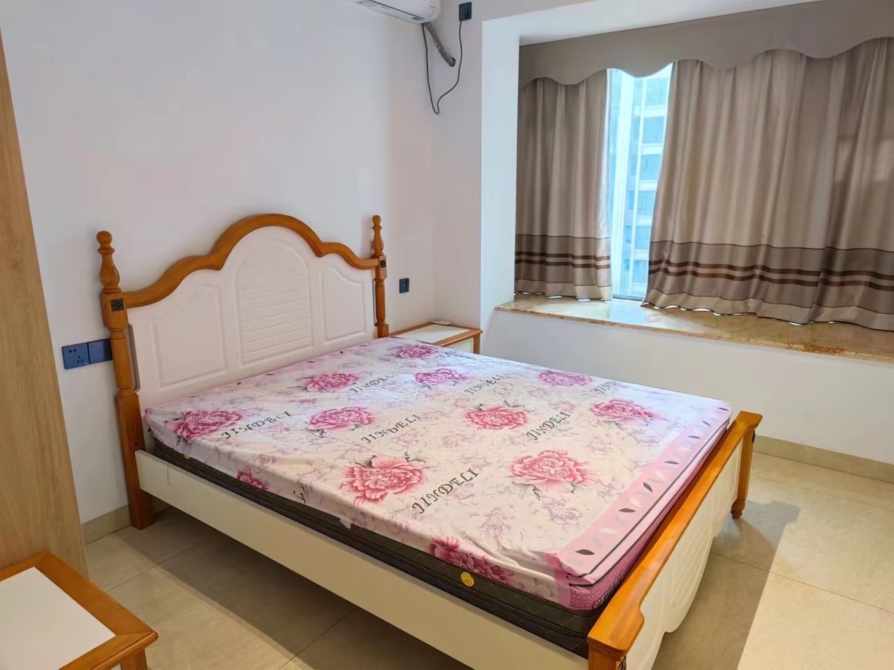 海航豪庭北苑 3室2厅2卫 314.0万 海航豪庭北苑 3室2厅2卫 314.0万室内图