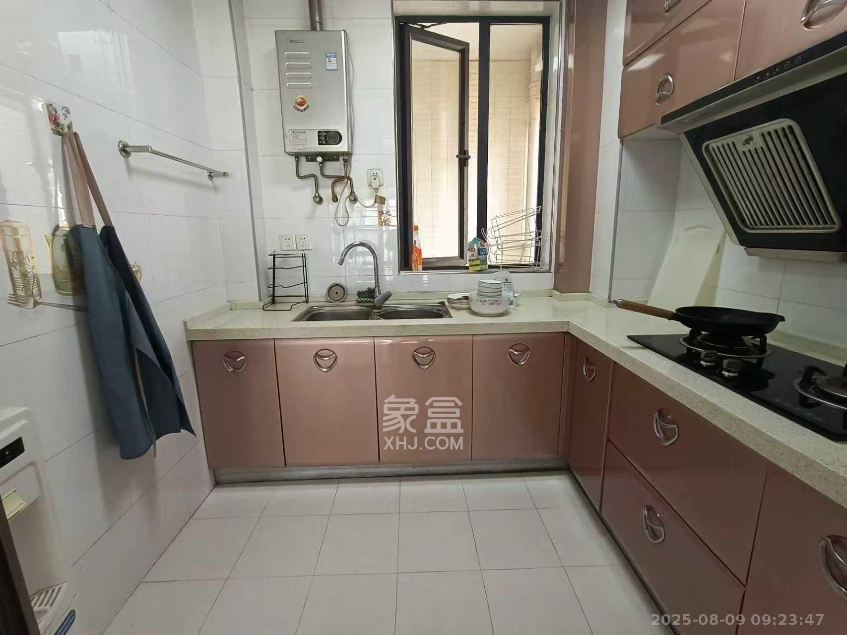 莱茵城 2室2厅1卫 2100.0元/月 莱茵城 2室2厅1卫 2100.0元/月室内图