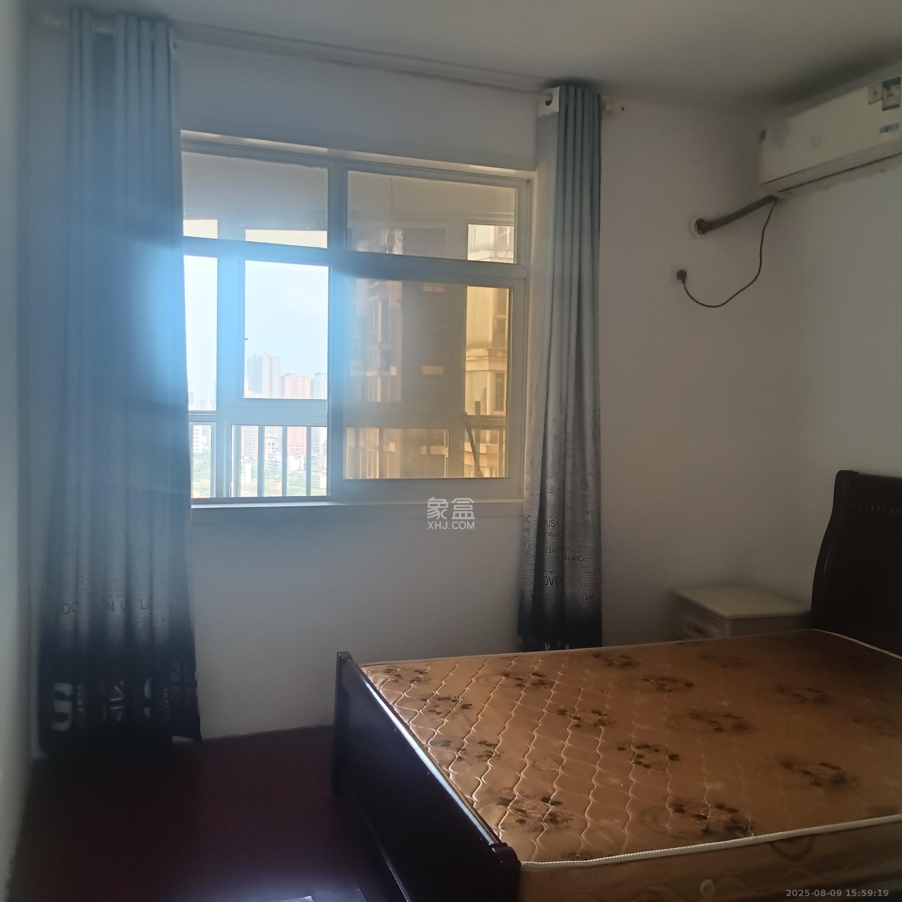 芙蓉公馆  1室1厅1卫    2200.0元/月 芙蓉公馆  1室1厅1卫    2200.0元/月室内图