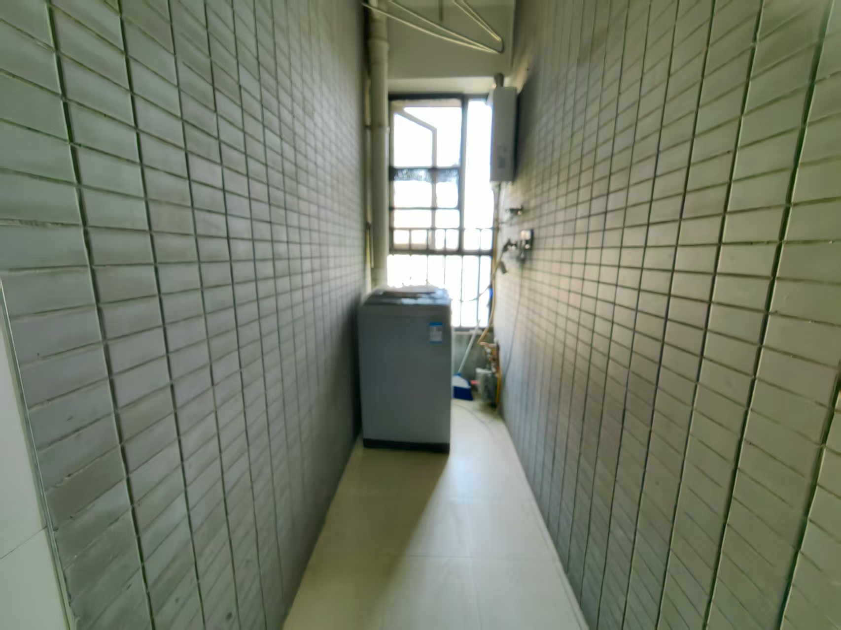 太一御江城 3室2厅1卫 1400.0元/月 太一御江城 3室2厅1卫 1400.0元/月室内图