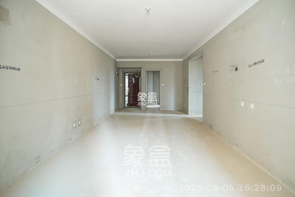 荣盛花语城 3室2厅2卫 1000.0元/月 荣盛花语城 3室2厅2卫 1000.0元/月室内图