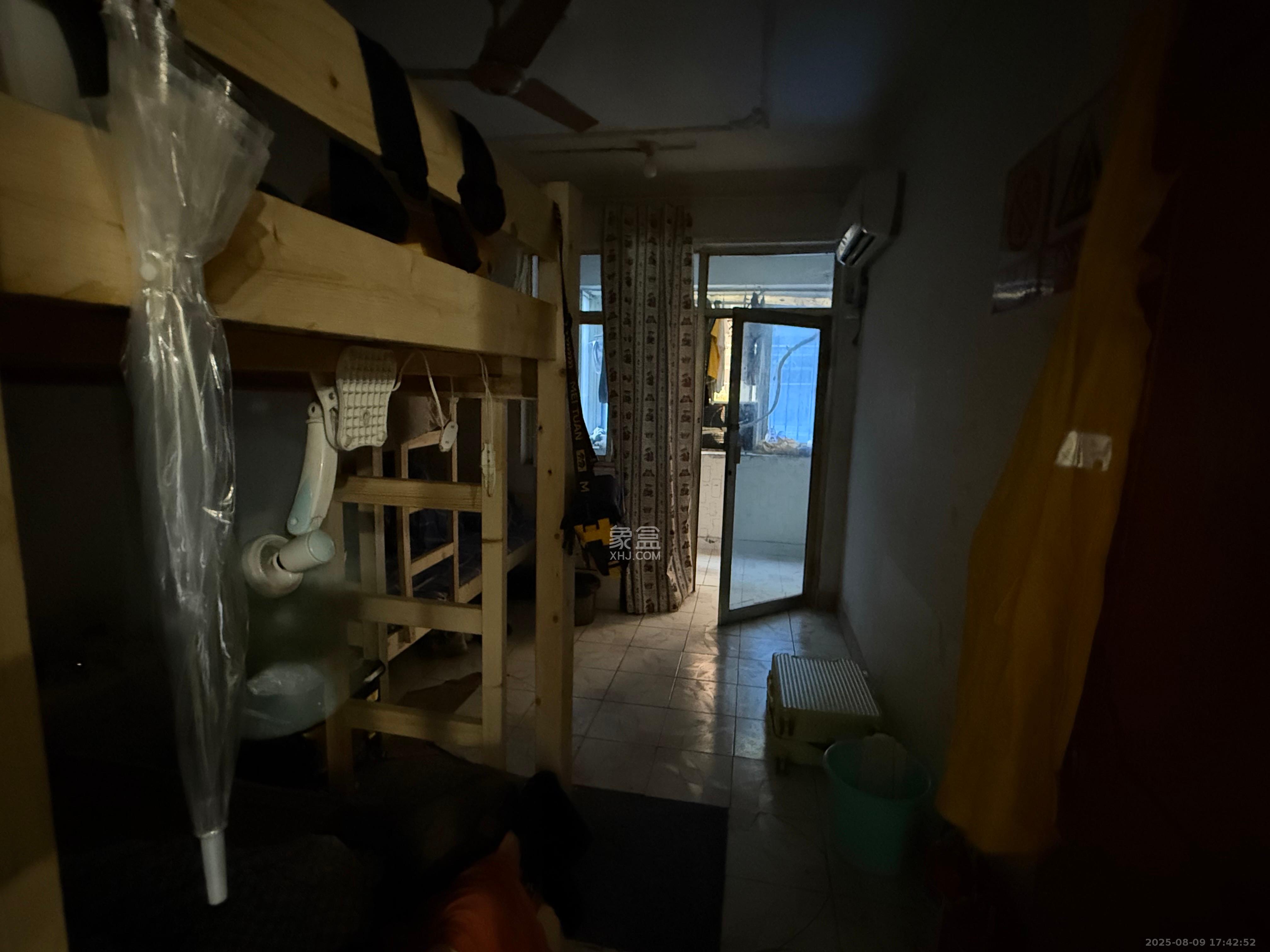 通发公寓  3室1厅1卫    2000.0元/月 通发公寓  3室1厅1卫    2000.0元/月室内图