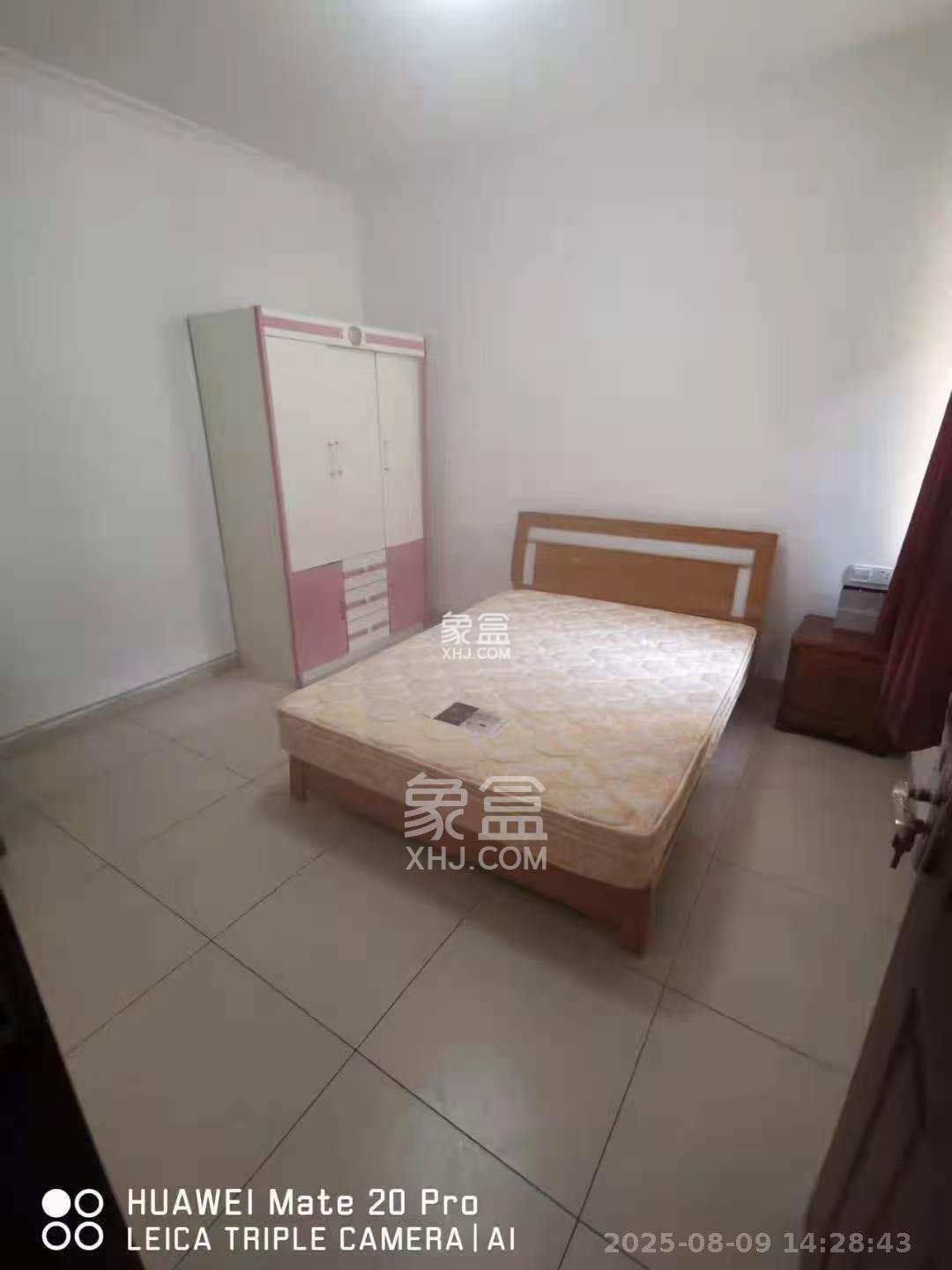 金色华庭 2室2厅1卫 1600.0元/月 金色华庭 2室2厅1卫 1600.0元/月室内图