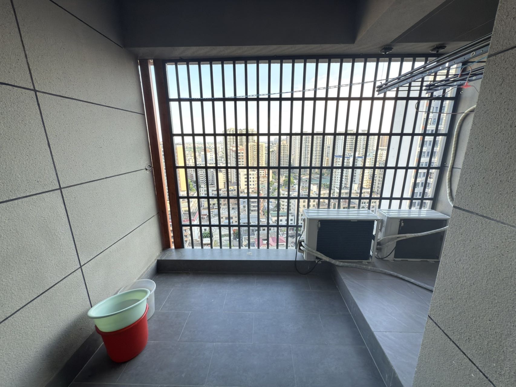 天街华府（海南新天地）  2室2厅1卫   3000.00元/月室内图
