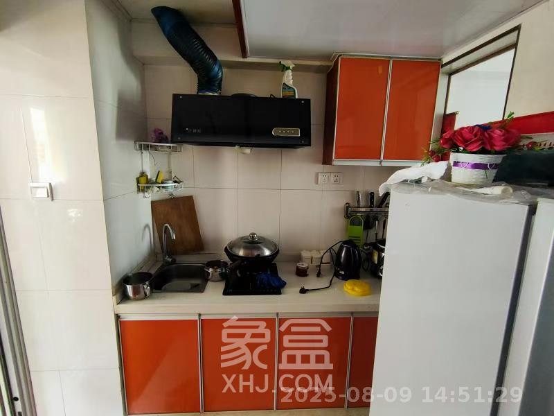 阳光100二期 2室1厅1卫 1600.00元/月 阳光100二期 2室1厅1卫 1600.00元/月室内图