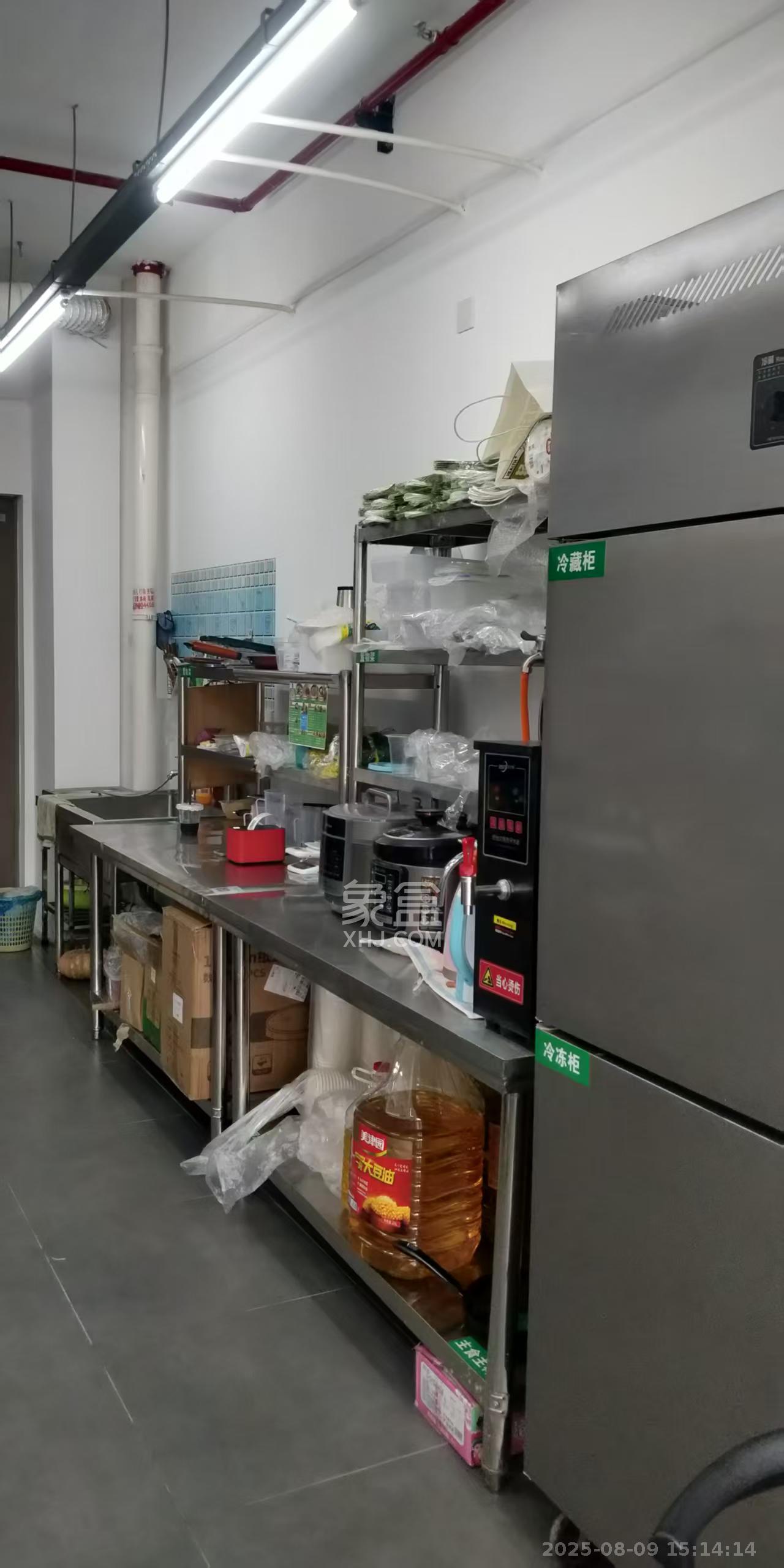 新城悦隽公园  1室1厅1卫    1200.0元/月 新城悦隽公园  1室1厅1卫    1200.0元/月室内图