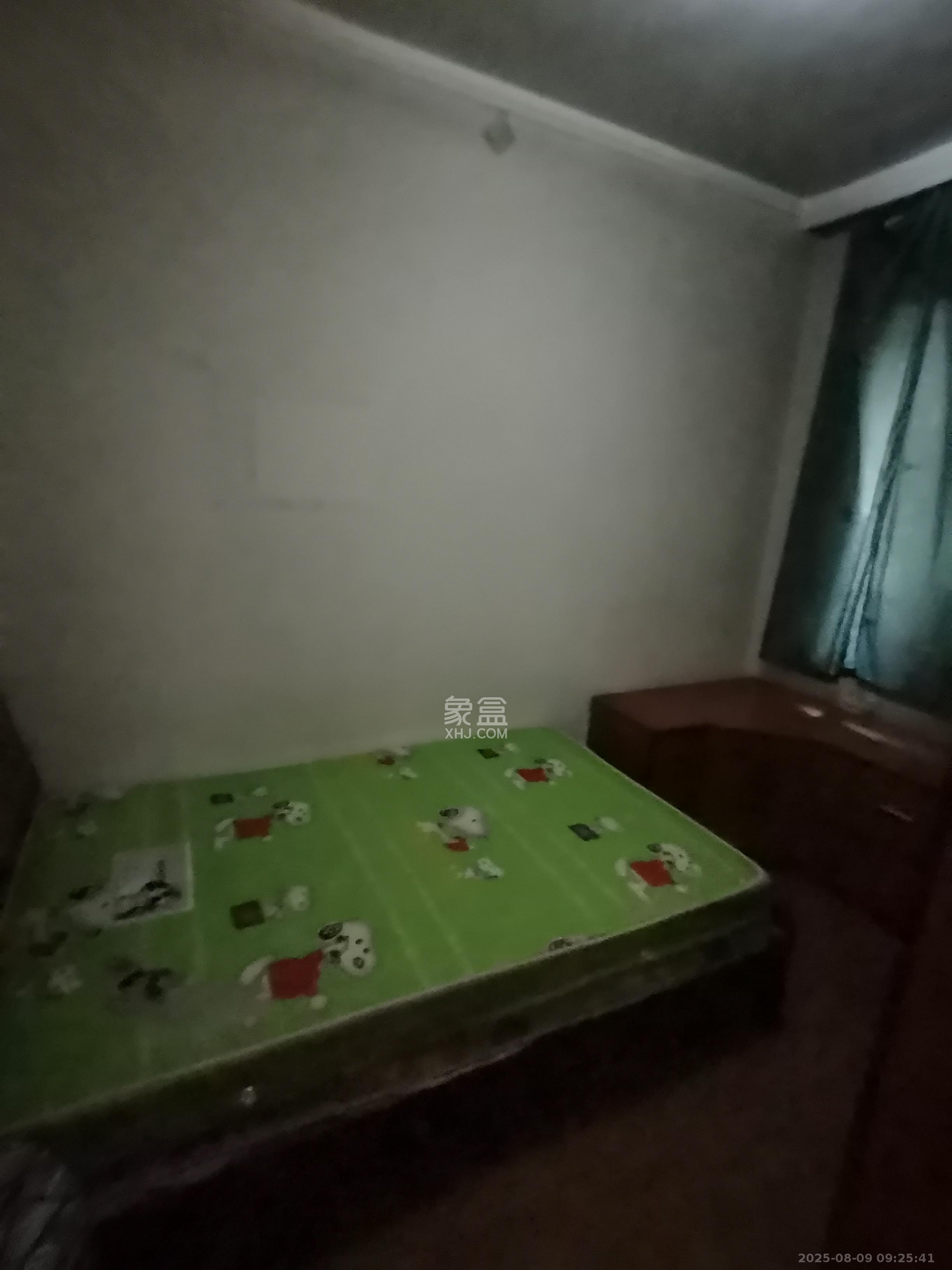 湘农桥社区  4室2厅2卫    3200.0元/月 湘农桥社区  4室2厅2卫    3200.0元/月室内图