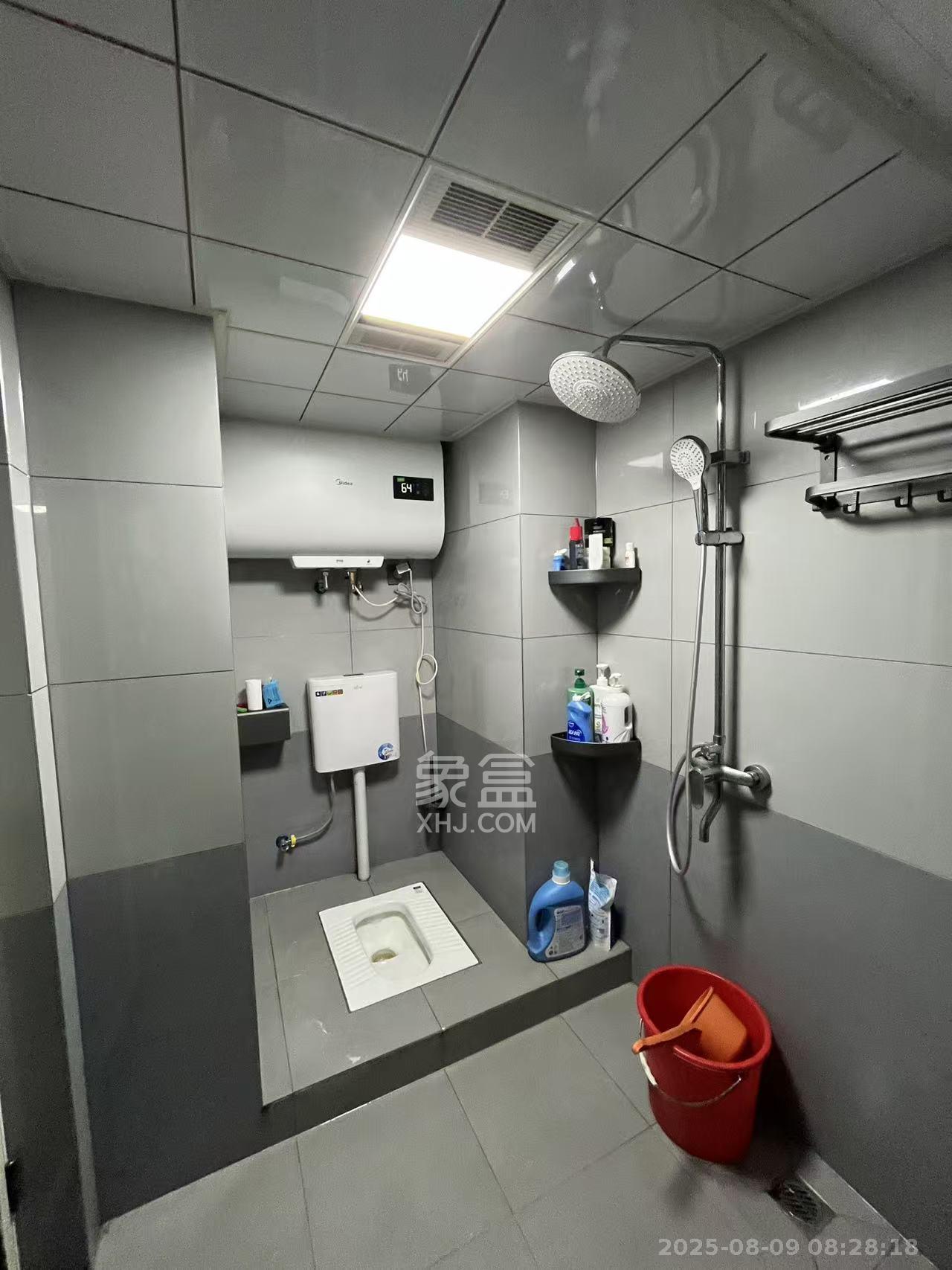 佳兆业云顶都汇 1室0厅0卫 2200.0元/月 佳兆业云顶都汇 1室0厅0卫 2200.0元/月室内图