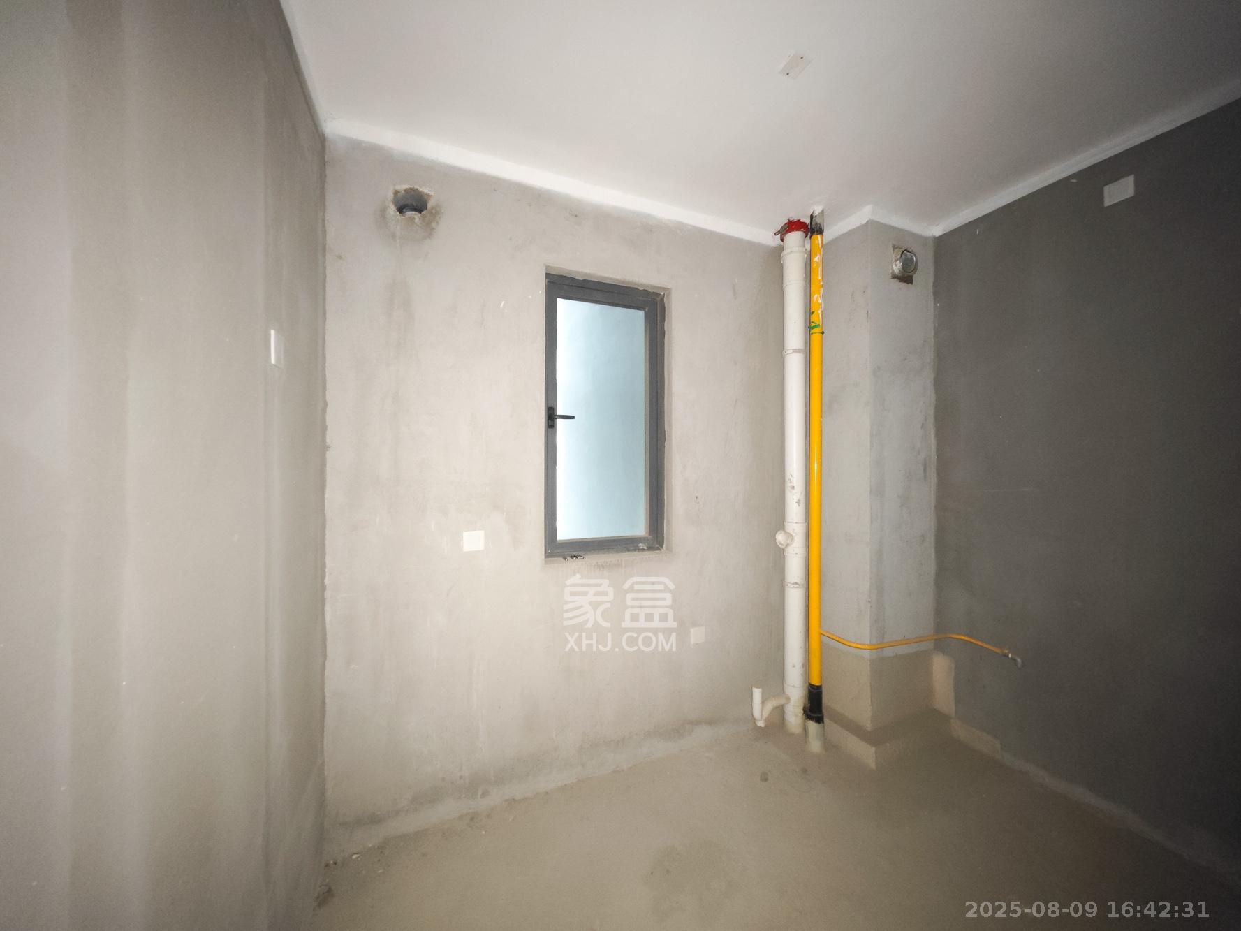 融创会展上东区  3室2厅2卫    80.0万其他