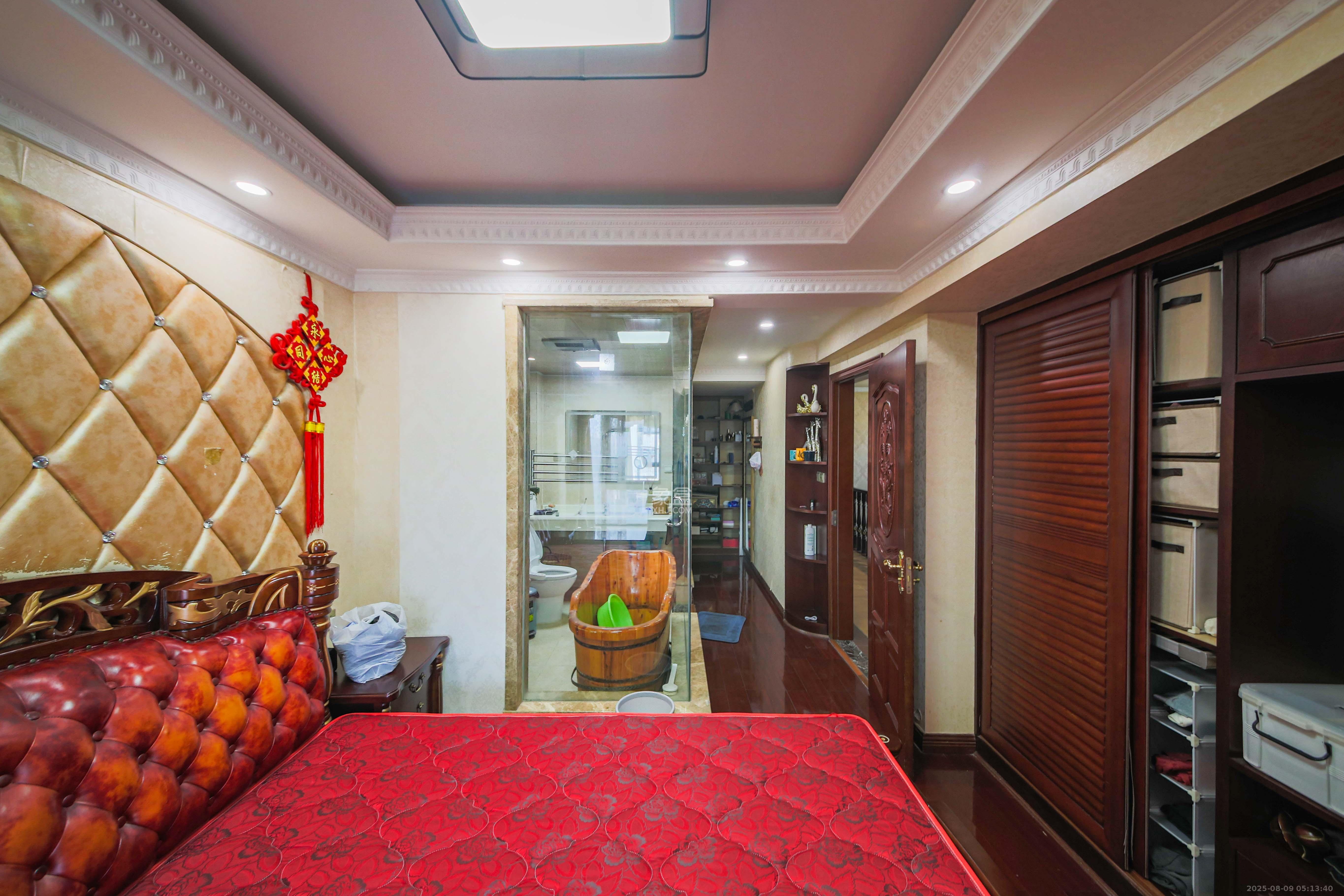 博林金谷  4室2厅2卫    167.8万 博林金谷  4室2厅2卫    167.8万卧室