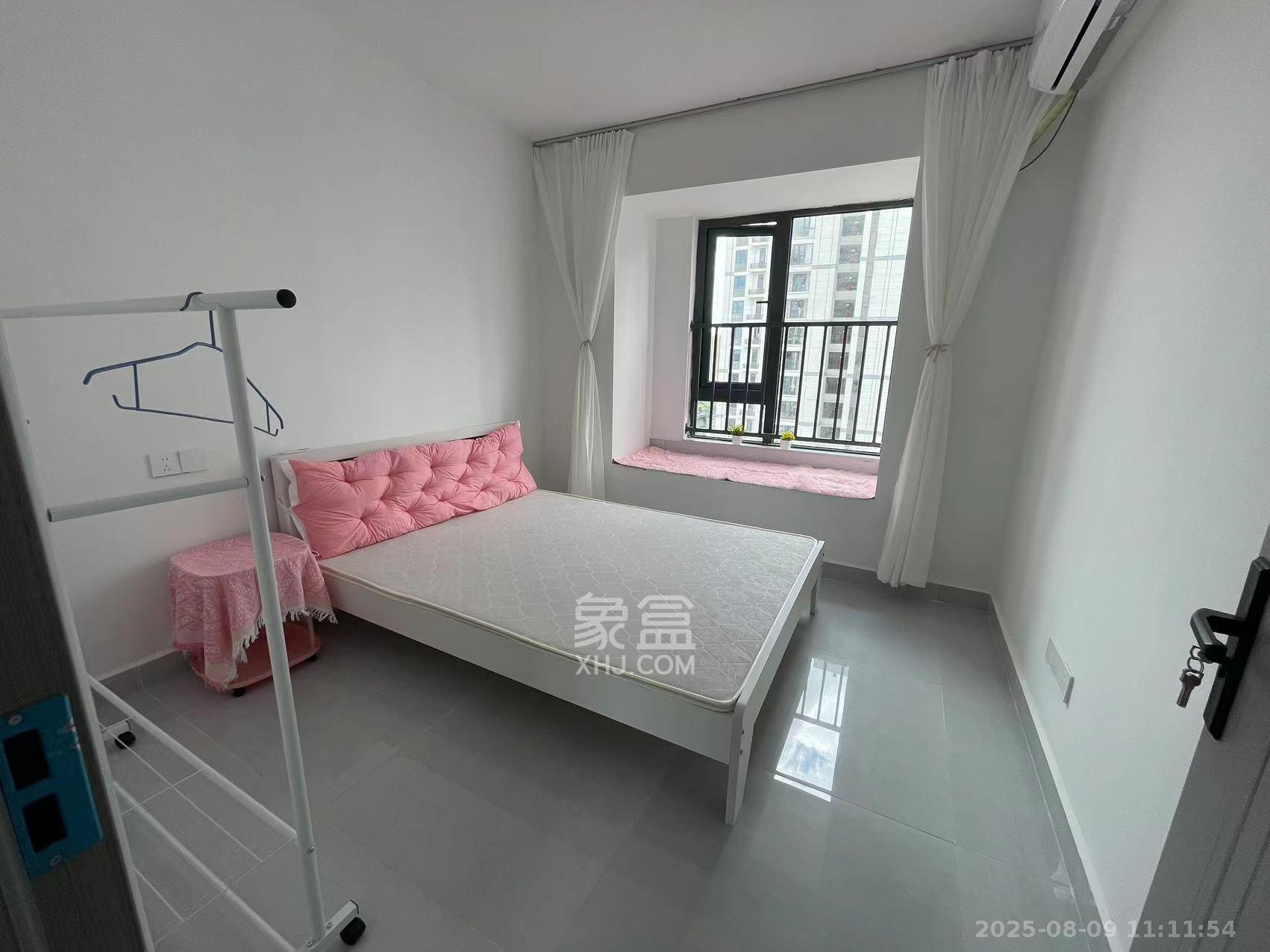 长沙北中心保利时代B区 3室2厅2卫 2500.0元/月 长沙北中心保利时代B区 3室2厅2卫 2500.0元/月室内图