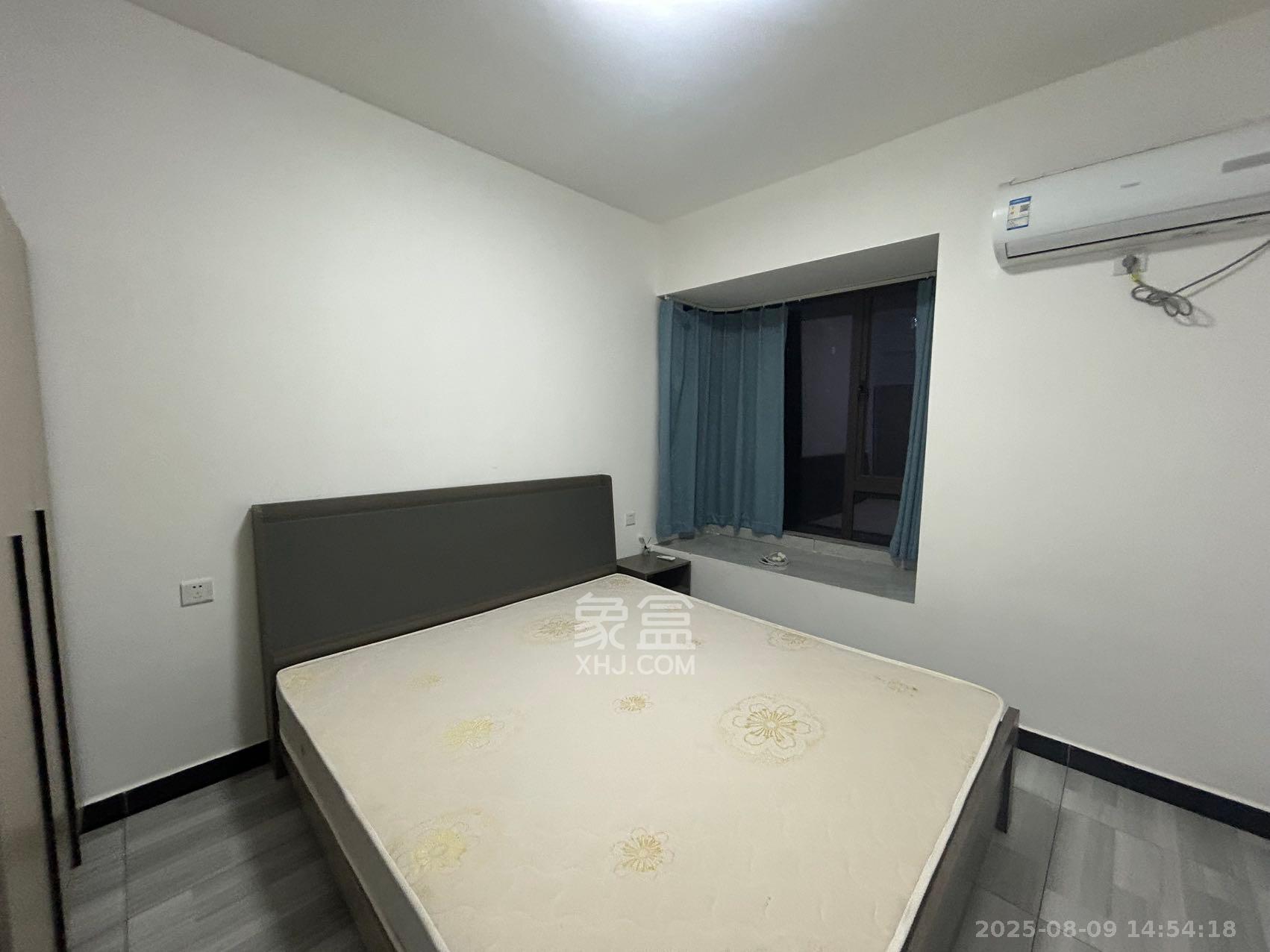 长房明宸府 4室1厅1卫 2400.0元/月 长房明宸府 4室1厅1卫 2400.0元/月室内图