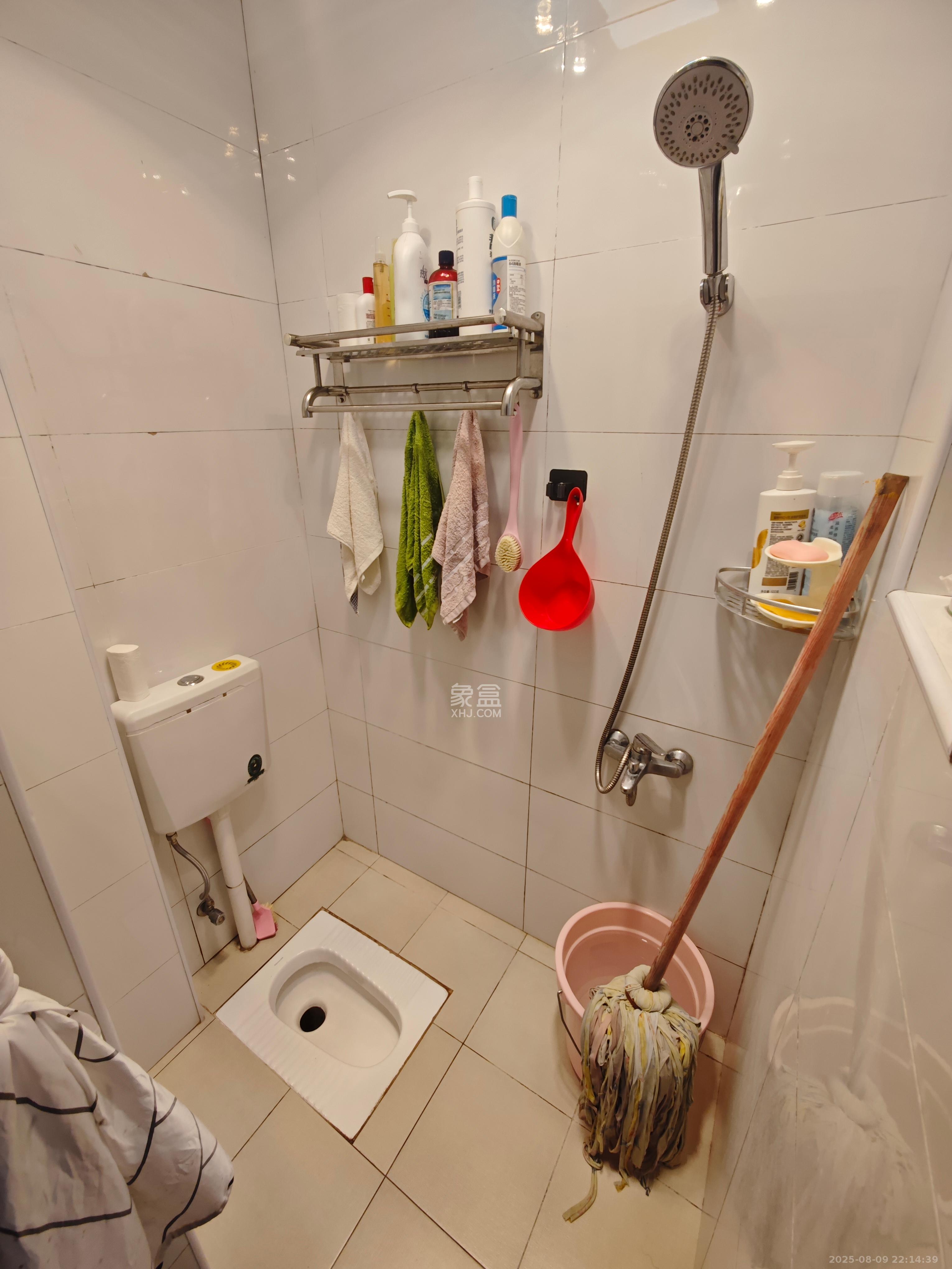 荷叶塘社区（雨花区）   28.0㎡      8800.0元/月室内图