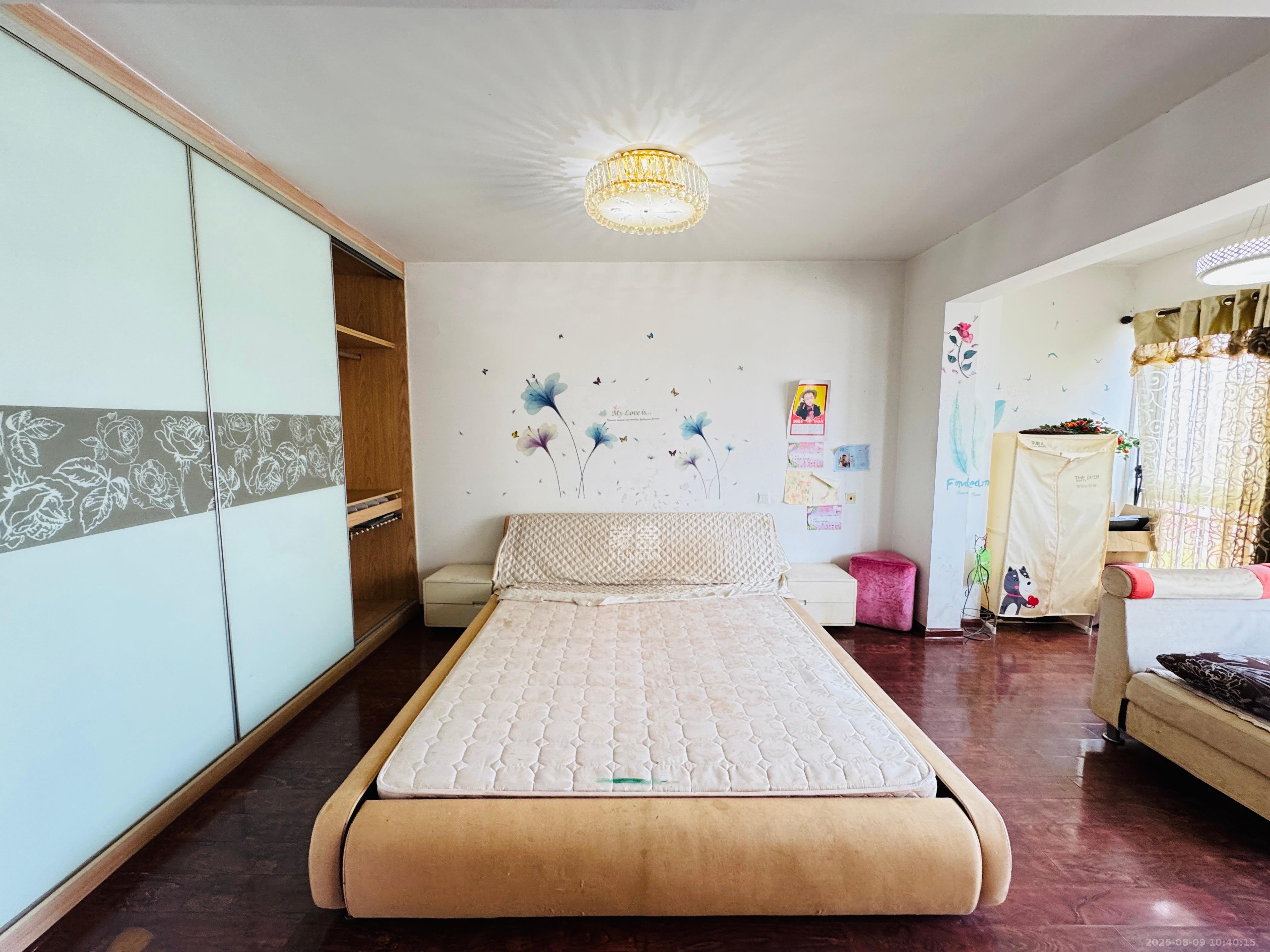 菁华源 1室1厅1卫 1350.0元/月 菁华源 1室1厅1卫 1350.0元/月室内图