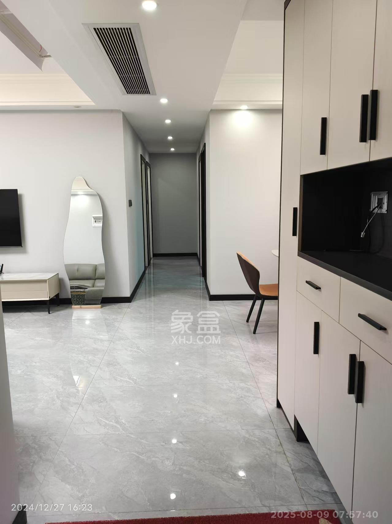中建悦和城  3室2厅2卫   3200.00元/月