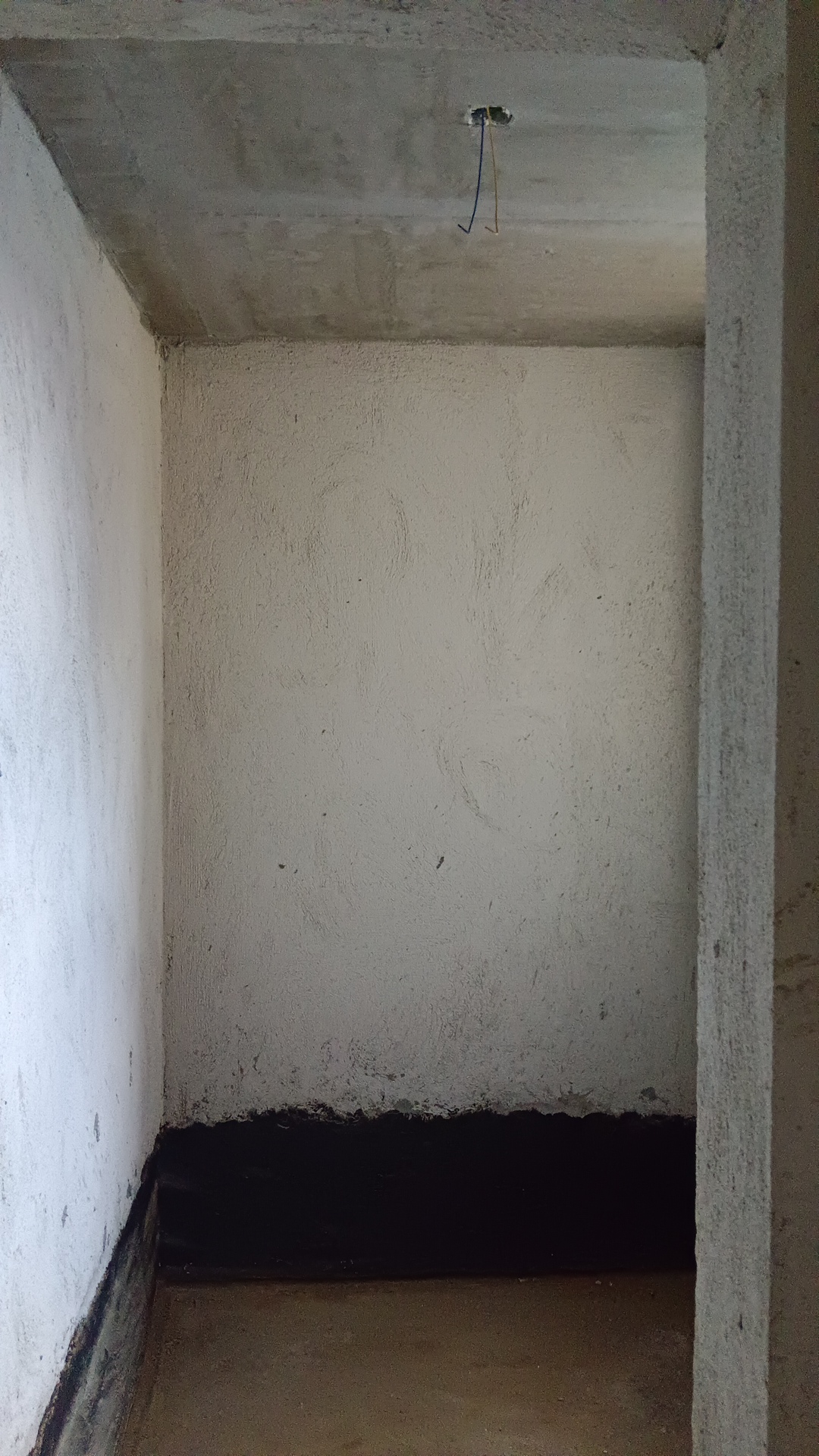 悦江山 4室2厅2卫 64.0万 悦江山 4室2厅2卫 64.0万客厅