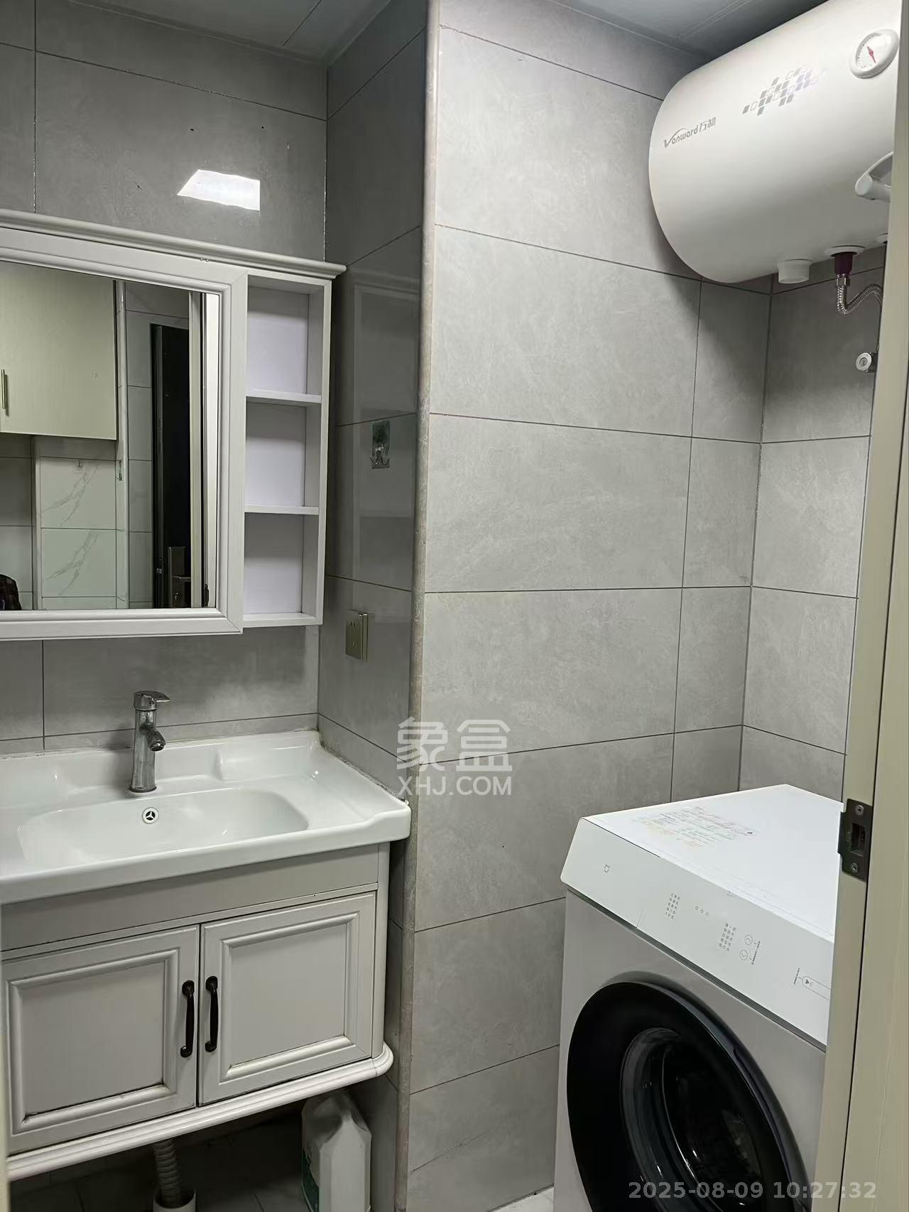 龙湖湘江星座(祺鑫星座公寓) 2室0厅0卫 1500.0元/月 龙湖湘江星座(祺鑫星座公寓) 2室0厅0卫 1500.0元/月室内图