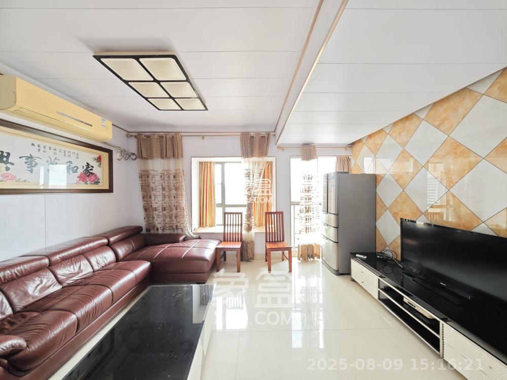 湘府东苑  2室1厅2卫    2200.0元/月 湘府东苑  2室1厅2卫    2200.0元/月室内图