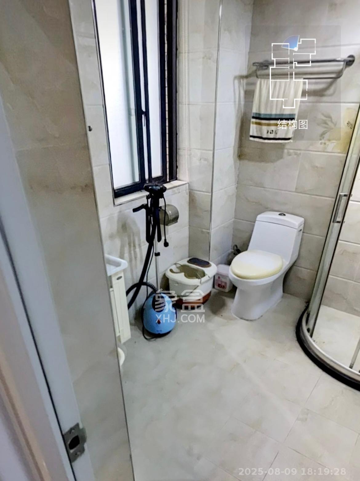 融科东南海 4室2厅2卫 3500.00元/月 融科东南海 4室2厅2卫 3500.00元/月室内图