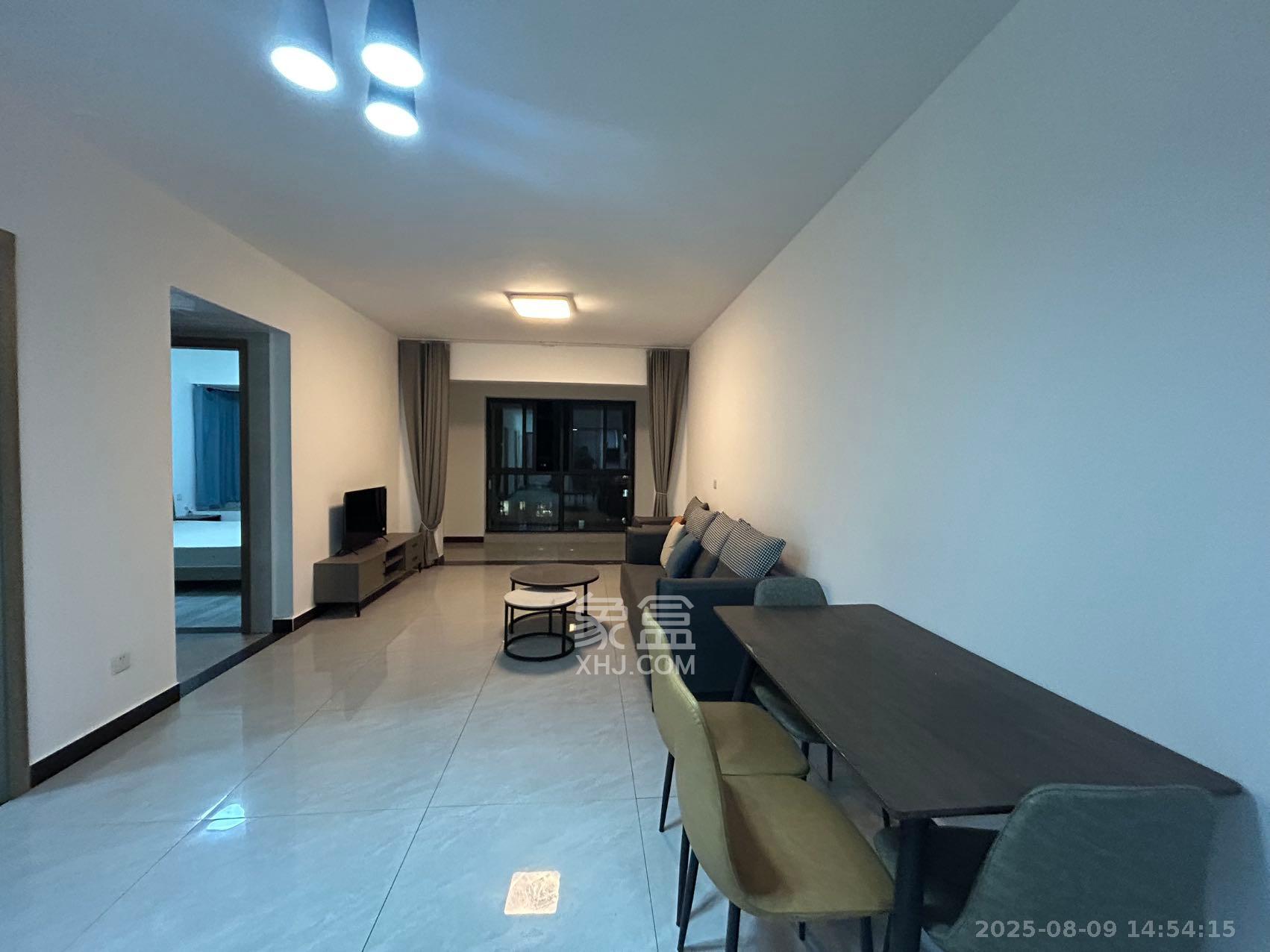 长房明宸府 4室1厅1卫 2400.0元/月 长房明宸府 4室1厅1卫 2400.0元/月室内图