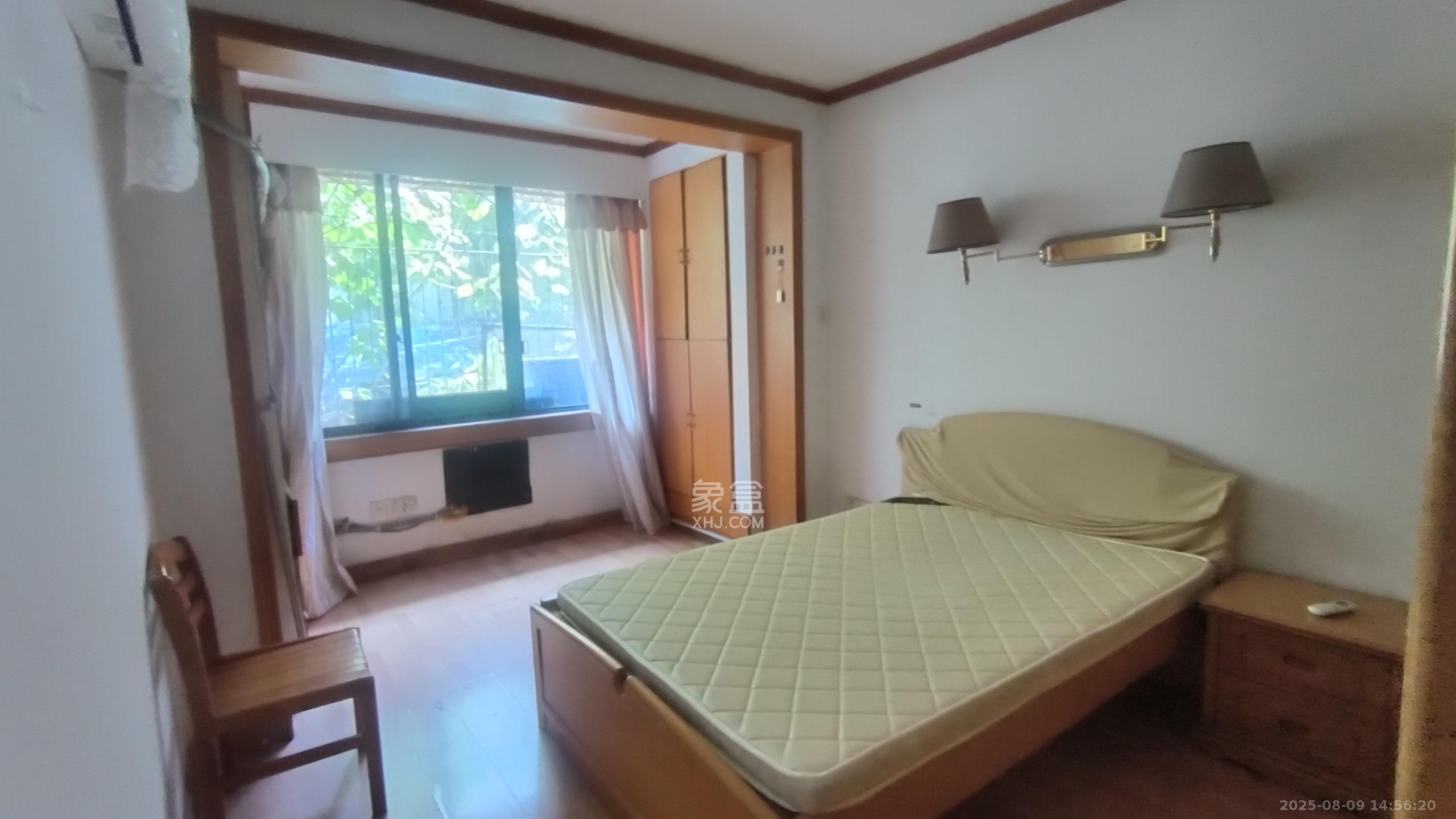 造化塘 3室2厅1卫 2100.0元/月 造化塘 3室2厅1卫 2100.0元/月室内图