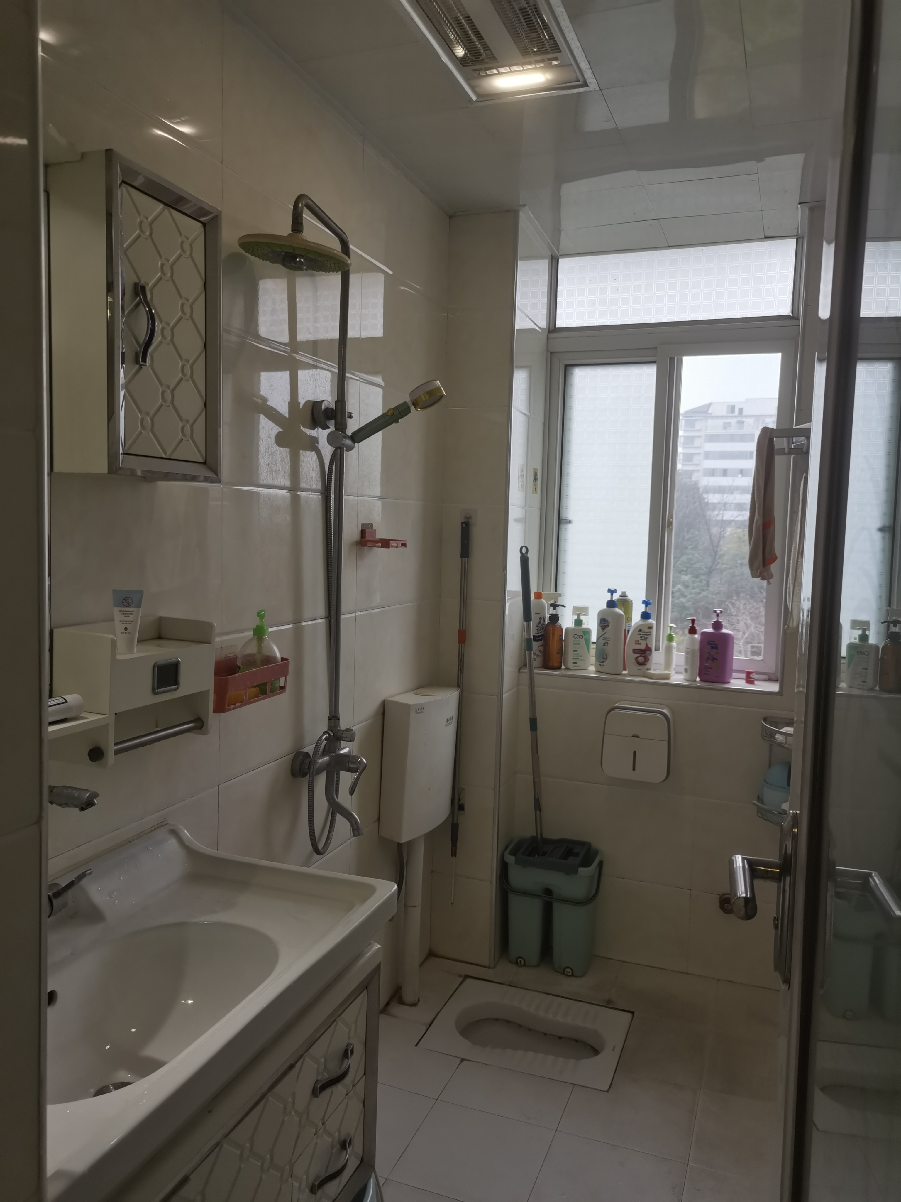 梓山苑小区 4室2厅2卫 1000.0元/月 梓山苑小区 4室2厅2卫 1000.0元/月户型图