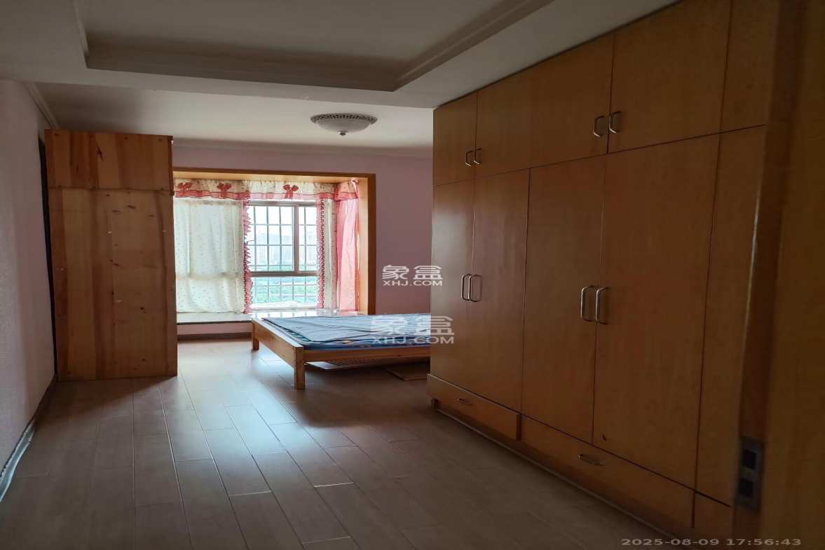 长沙消防干部宿舍  3室1厅2卫    3200.0元/月 长沙消防干部宿舍  3室1厅2卫    3200.0元/月室内图