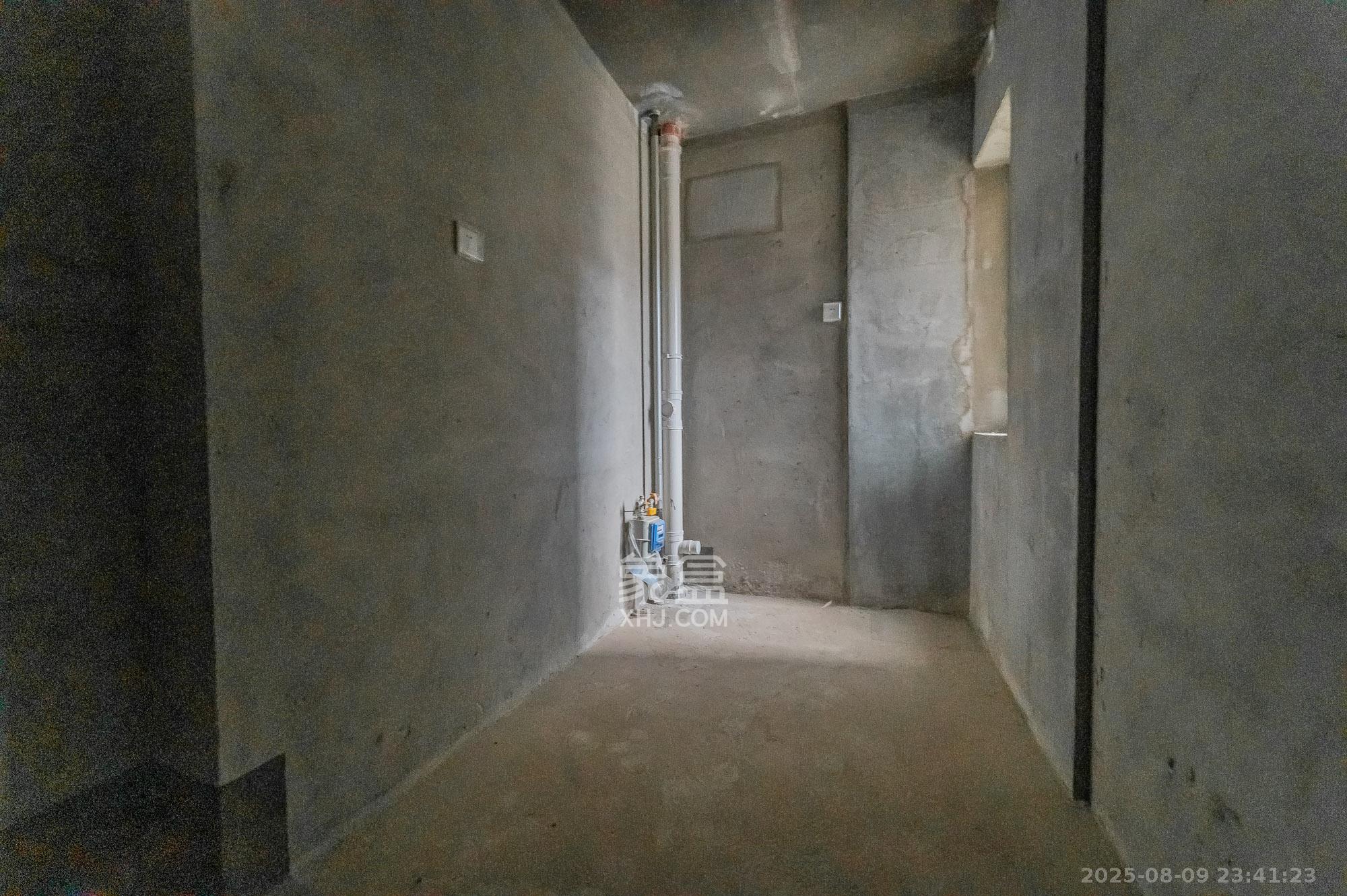 中建悦和城  3室2厅2卫   112.00万其他