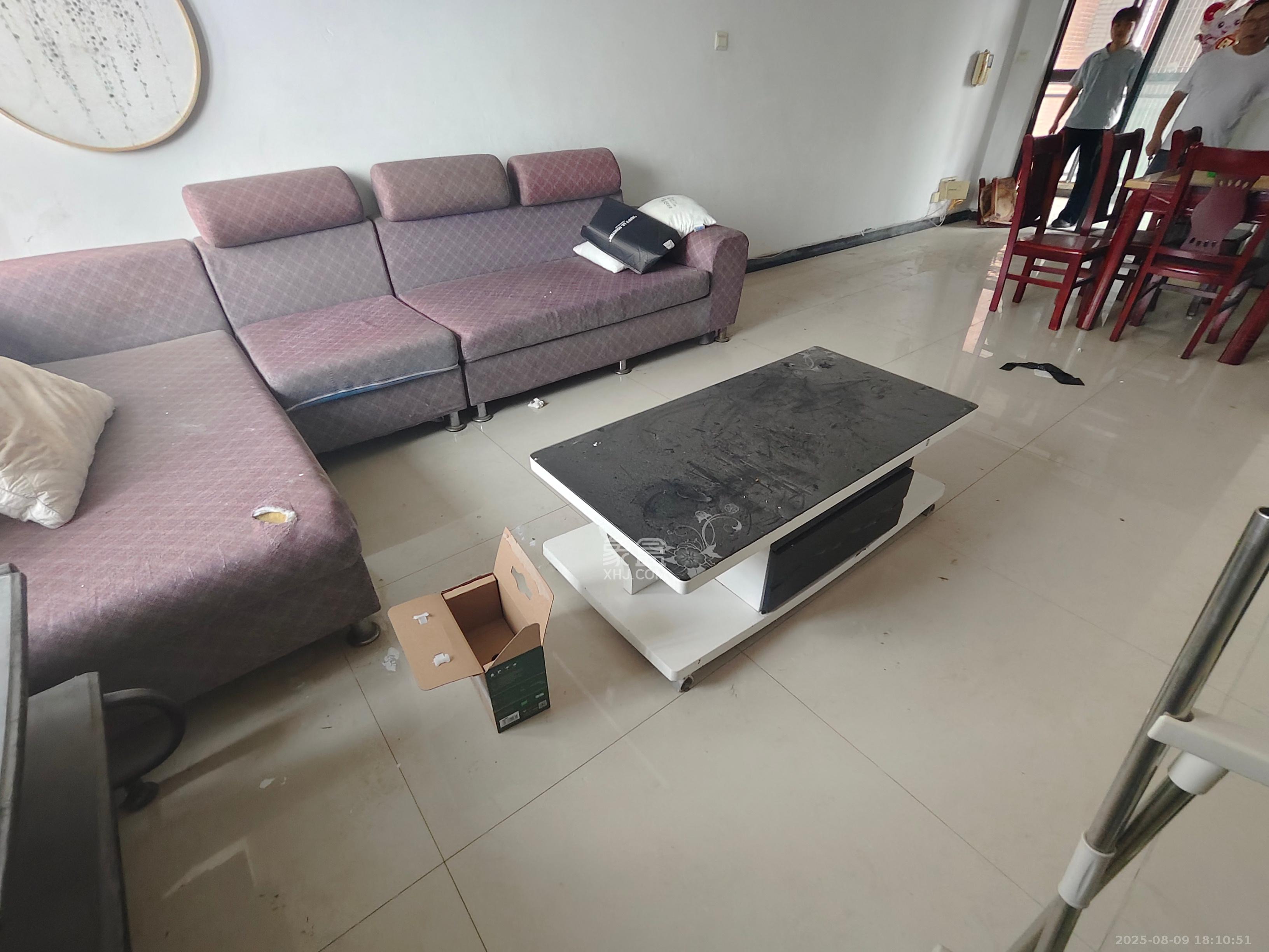 中江佳境天成  4室2厅2卫    2500.0元/月室内图