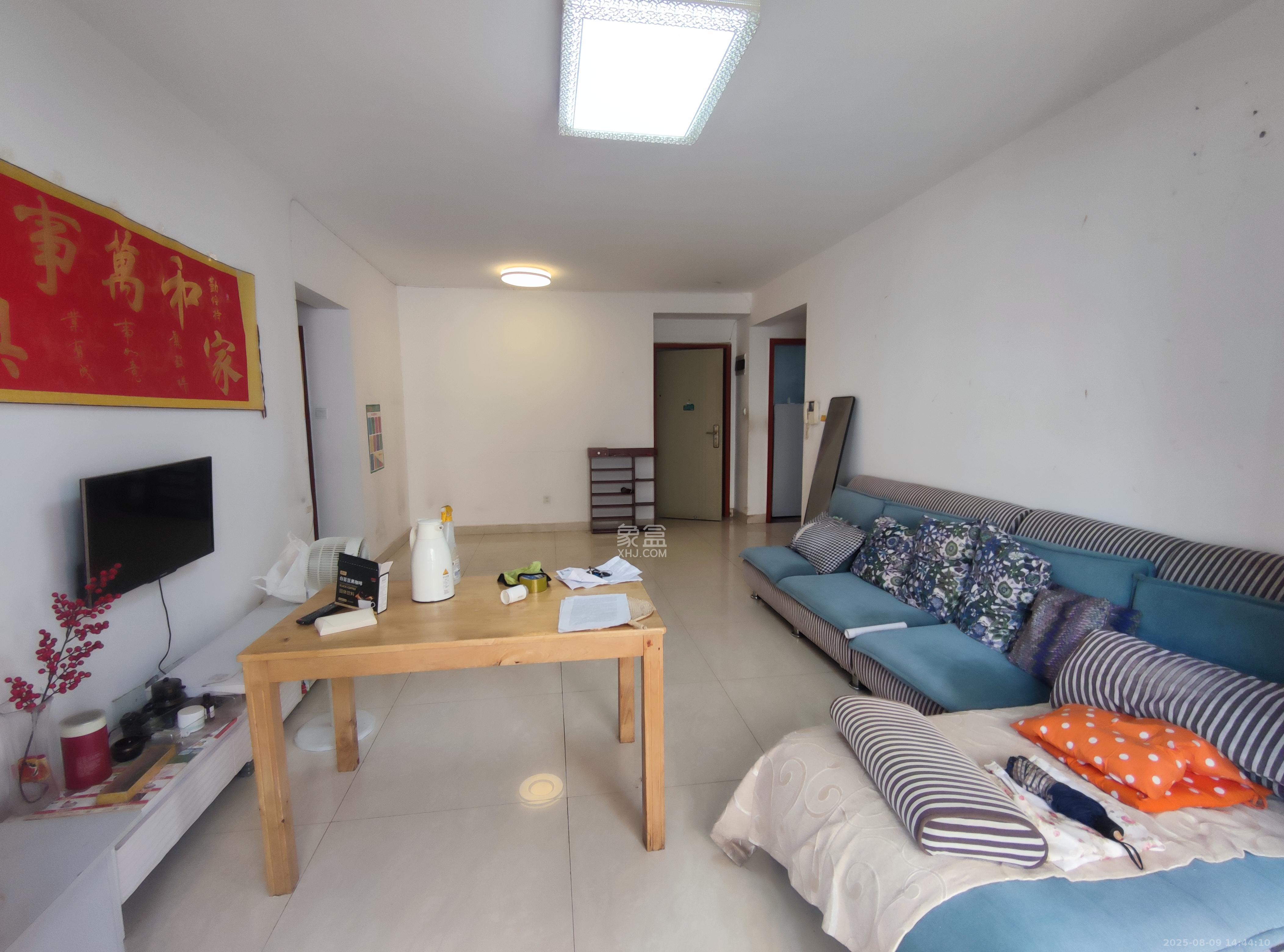 怡海星城 3室2厅1卫 1750.0元/月 怡海星城 3室2厅1卫 1750.0元/月室内图