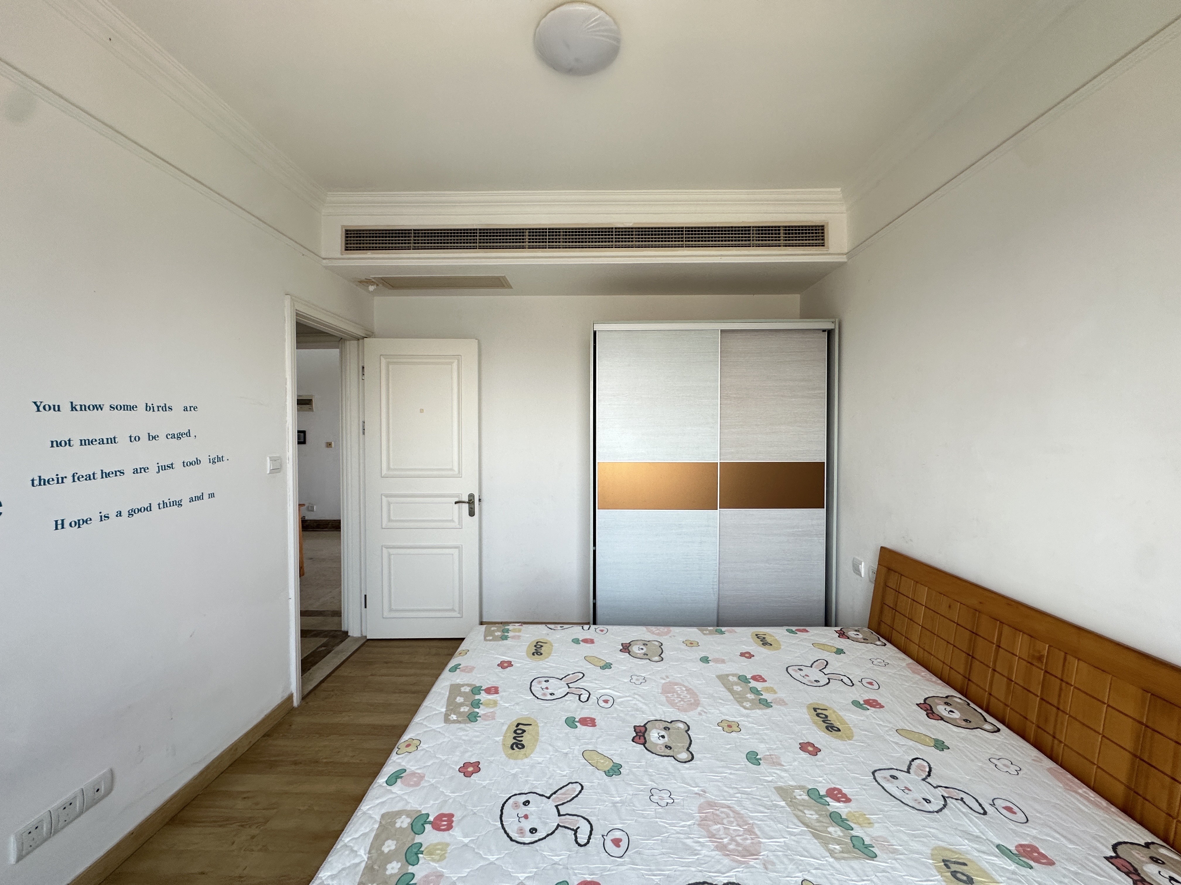 外滩中心 2室2厅2卫 4000.0元/月 外滩中心 2室2厅2卫 4000.0元/月室内图