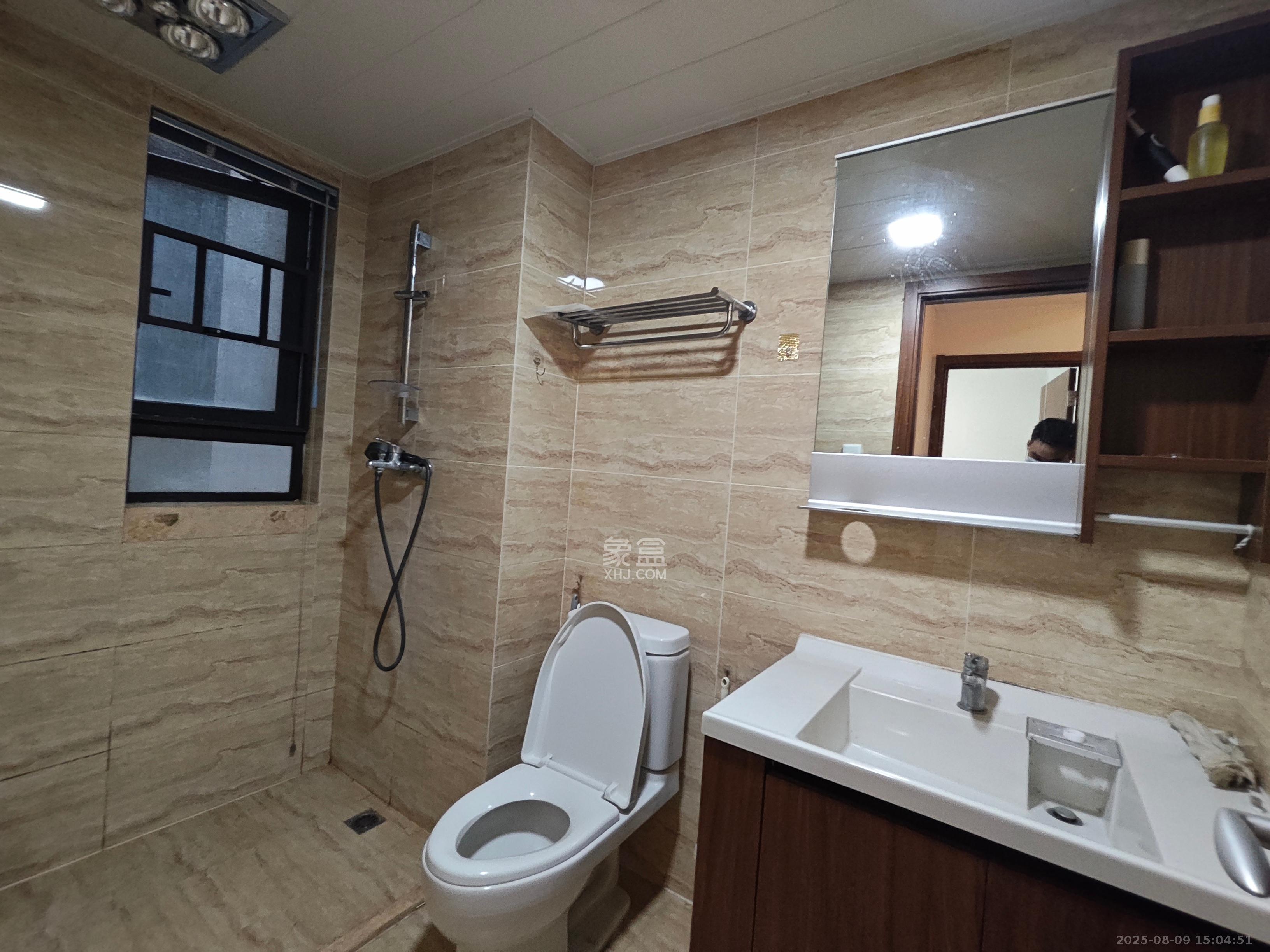 万科里梅溪郡  3室2厅2卫    3500.0元/月室内图