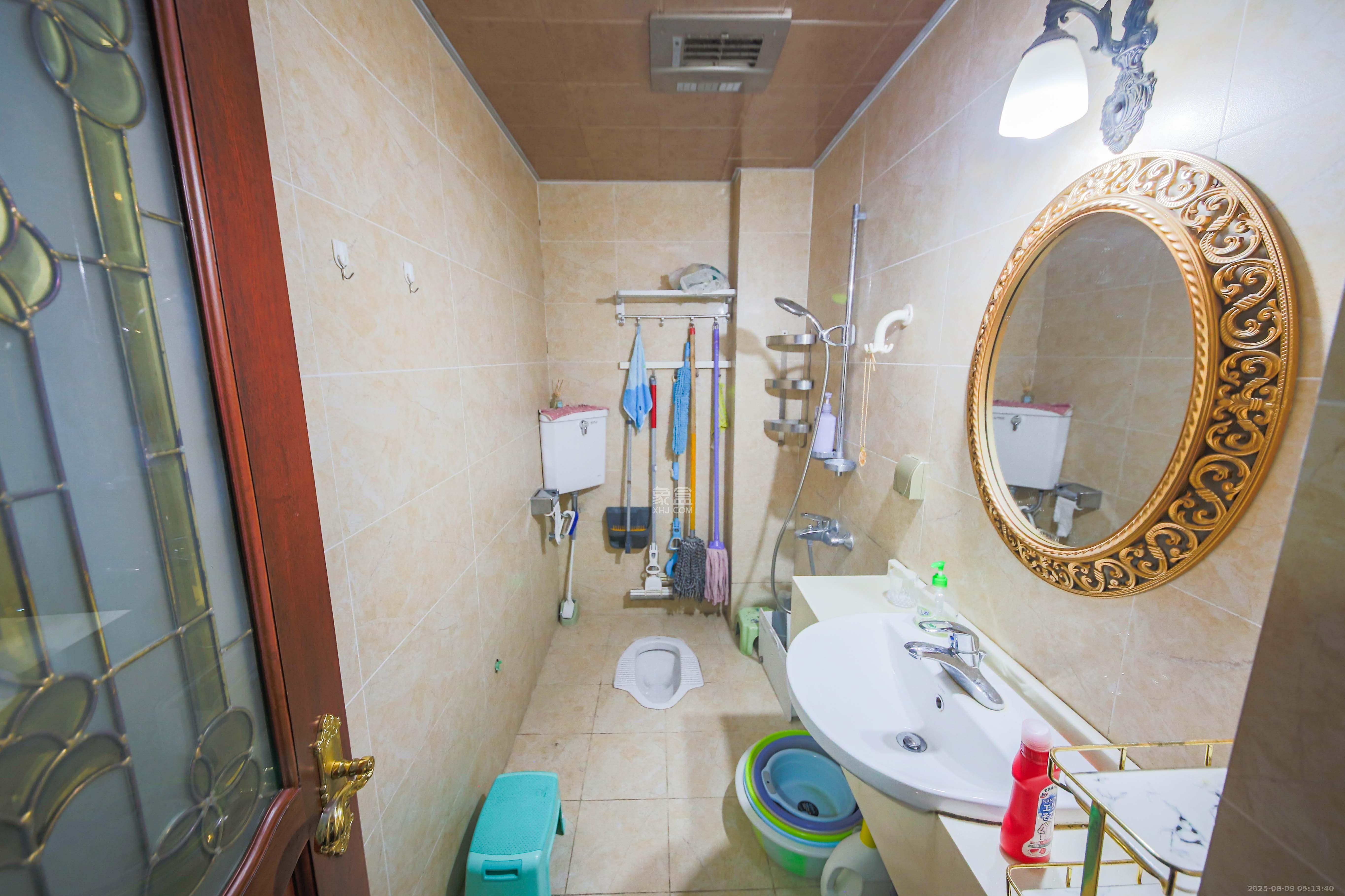 博林金谷  4室2厅2卫    167.8万 博林金谷  4室2厅2卫    167.8万卫生间