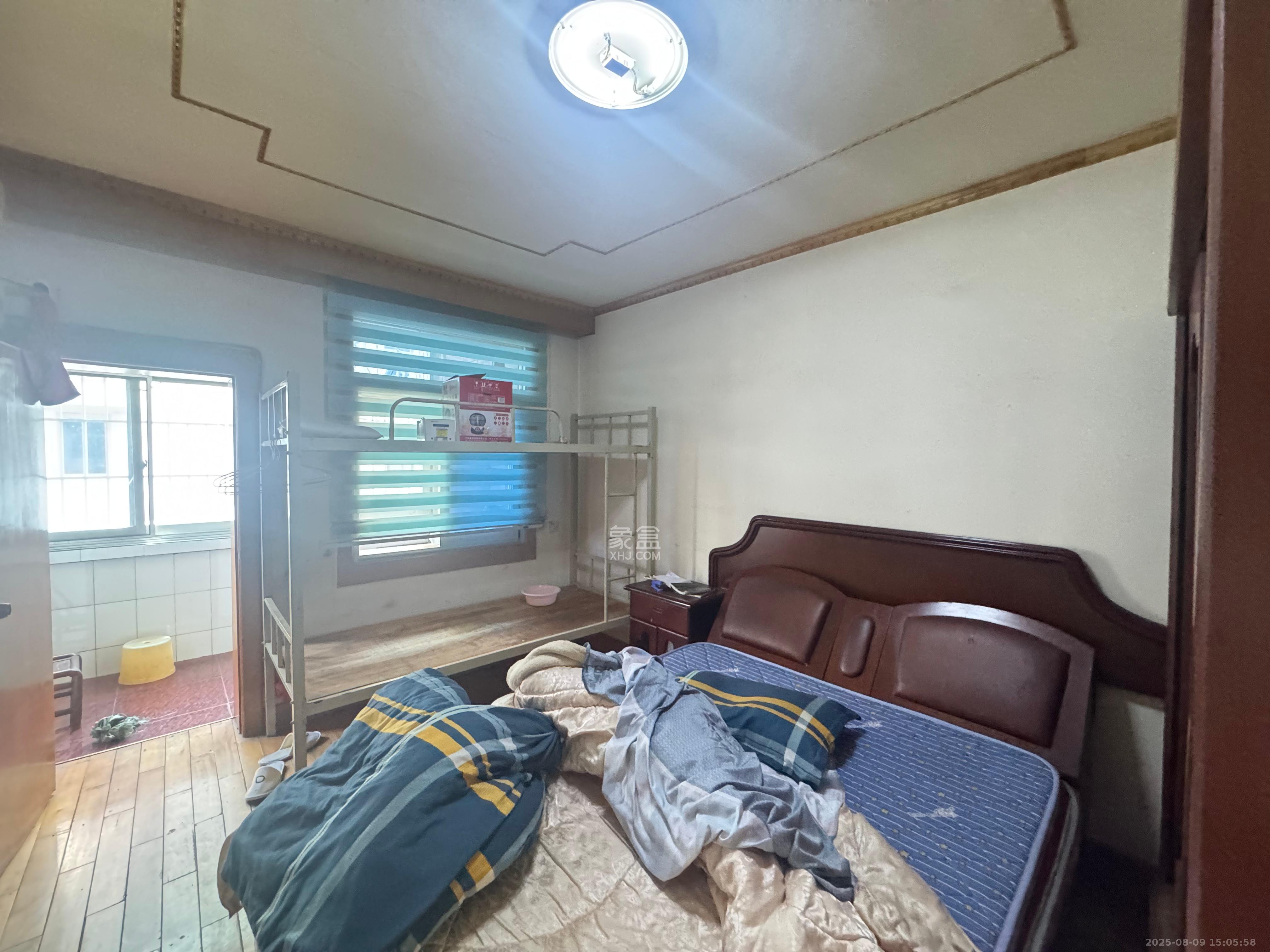 上王家冲小区  3室2厅1卫    1400.0元/月室内图