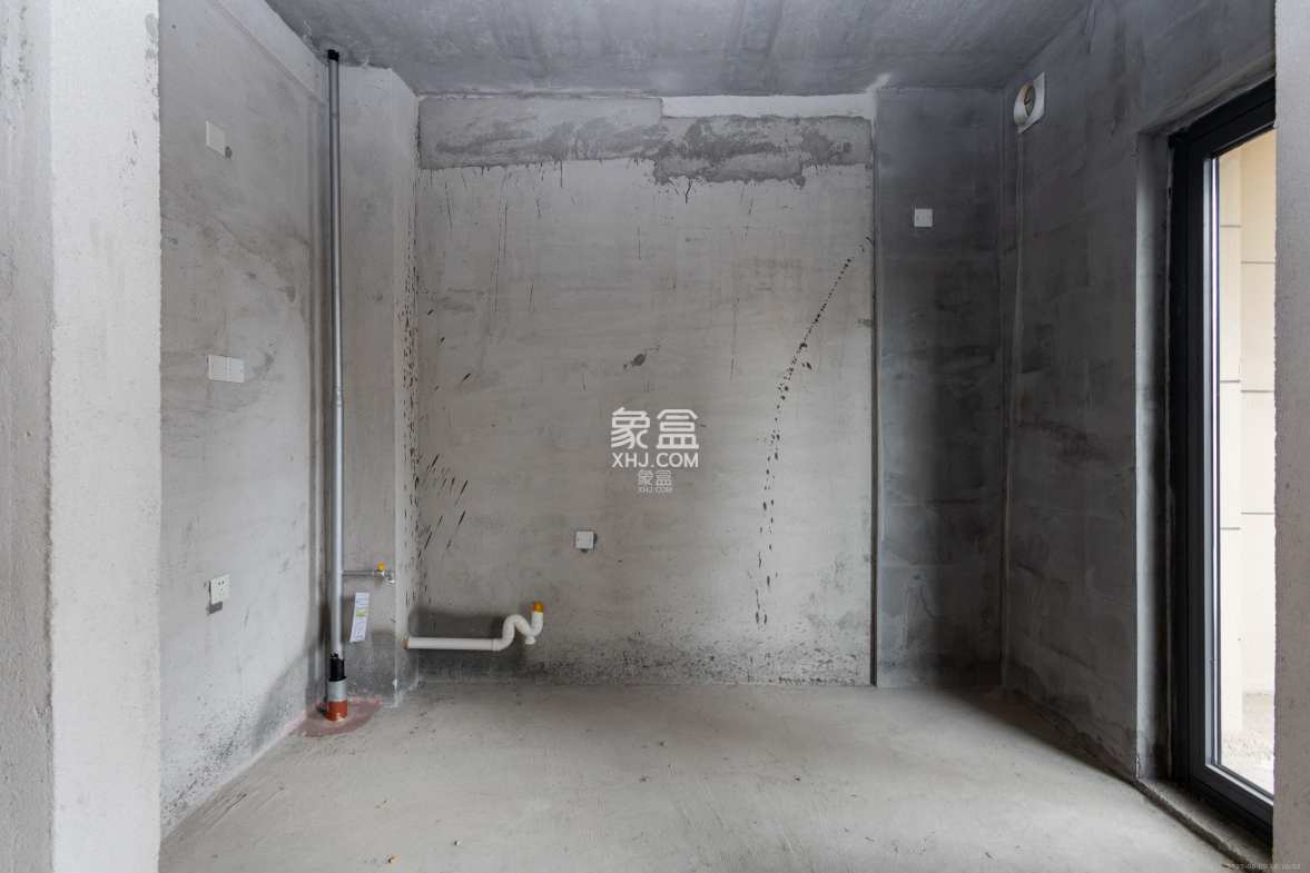 恒大江湾 3室2厅2卫 116.0万 恒大江湾 3室2厅2卫 116.0万厨房