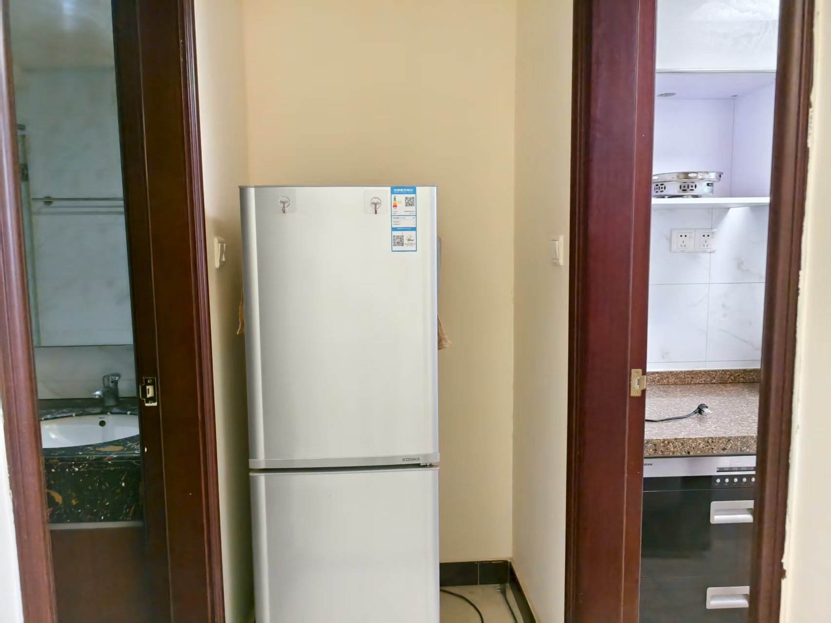 恒大绿洲 1室1厅1卫 1100.0元/月 恒大绿洲 1室1厅1卫 1100.0元/月室内图