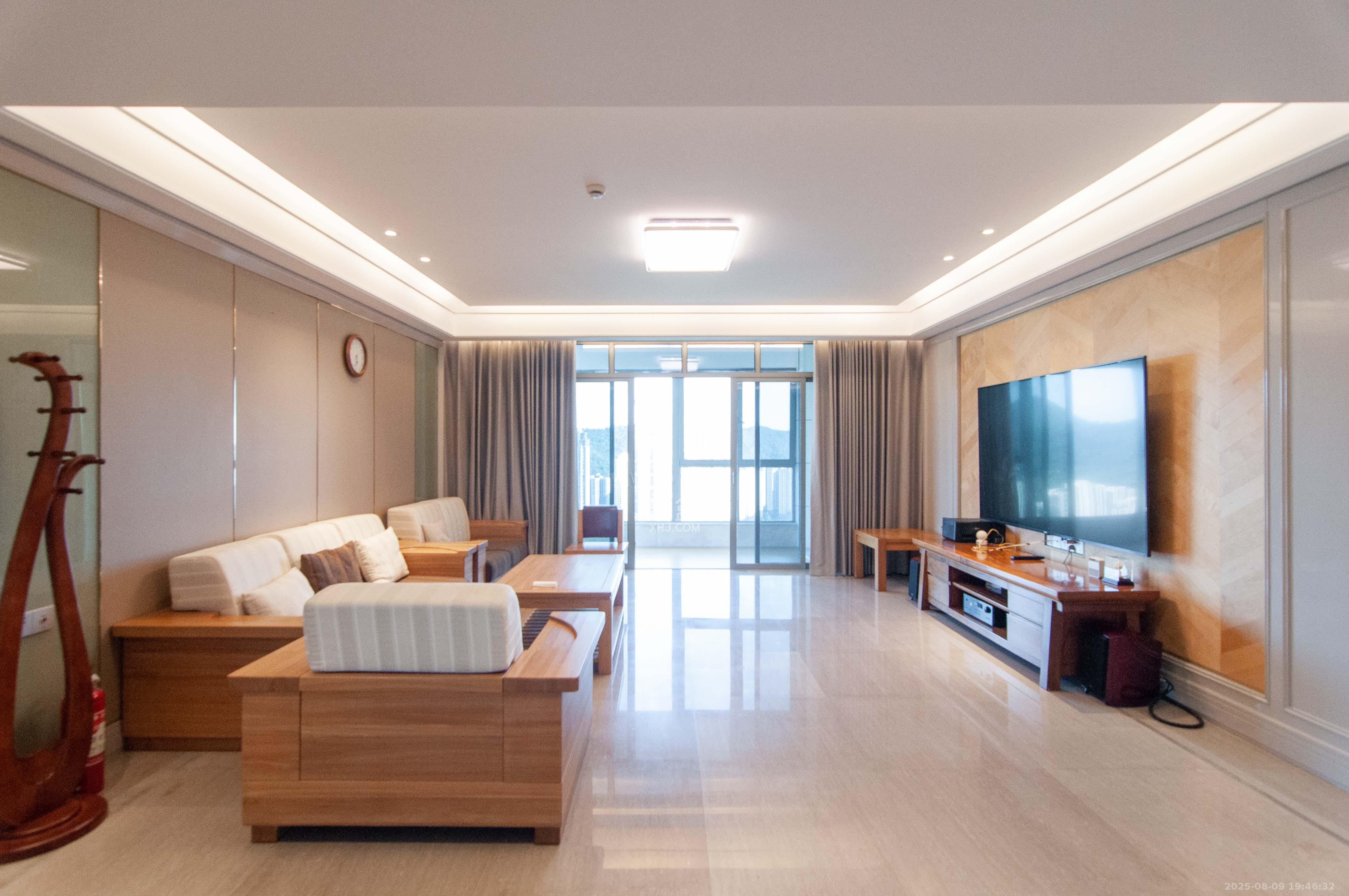 梅溪湖金茂府(金茂广场)(金茂览秀城)  4室2厅4卫    820.0万 梅溪湖金茂府(金茂广场)(金茂览秀城)  4室2厅4卫    820.0万