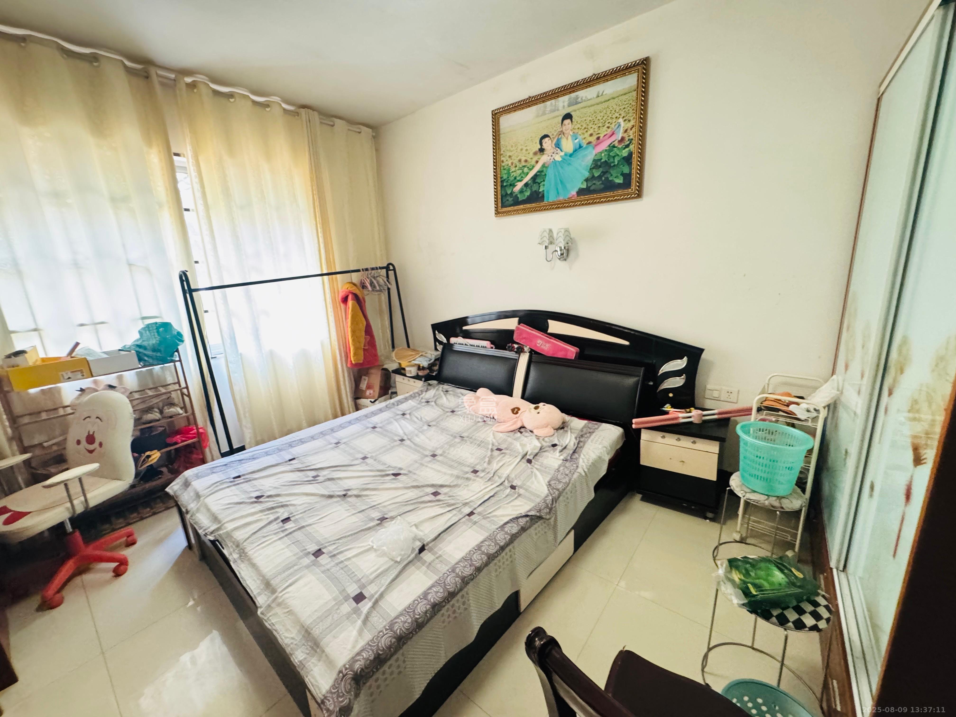 白沙湾嘉园  3室2厅2卫    3000.0元/月室内图