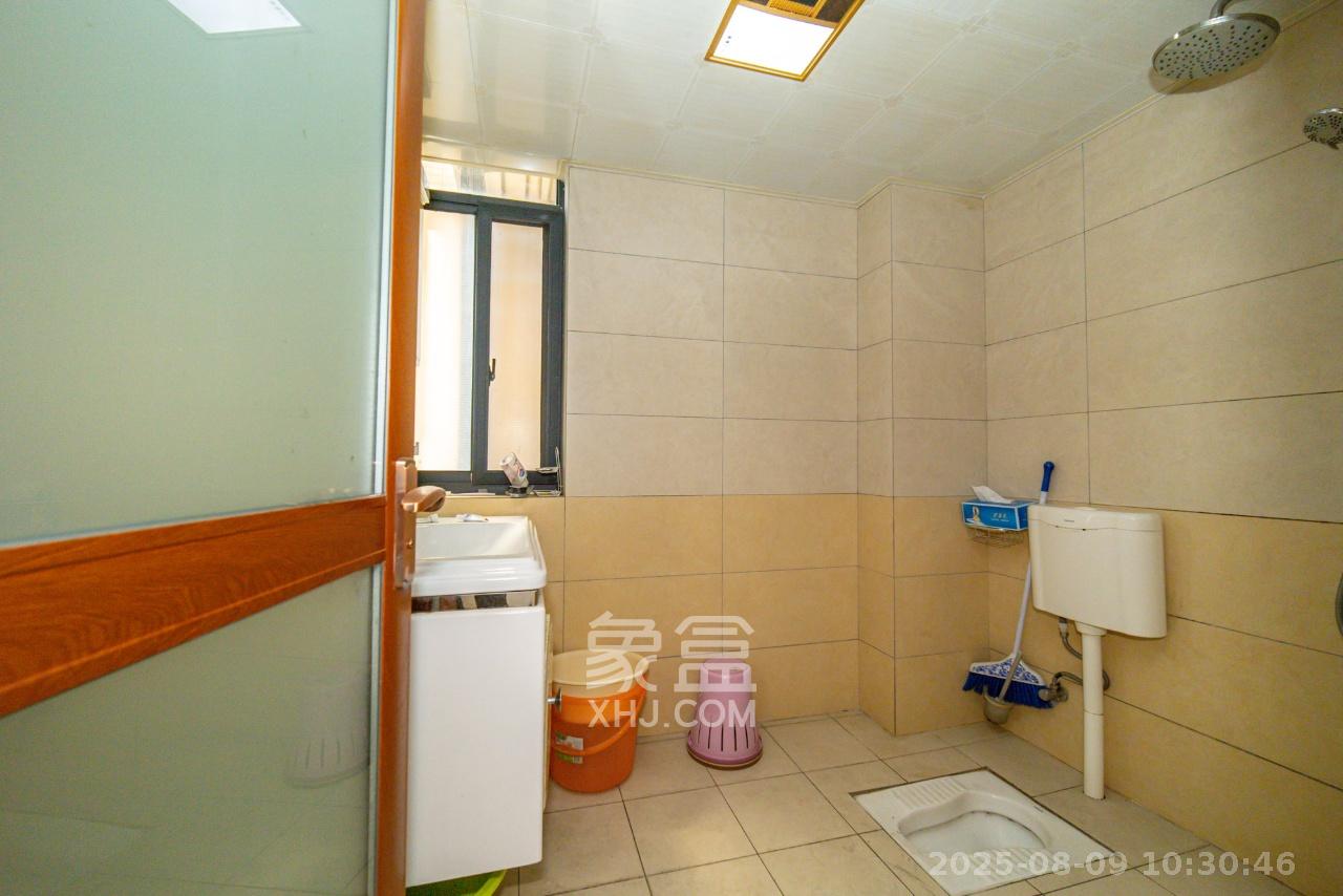 深业睿城 3室2厅1卫 2300.0元/月 深业睿城 3室2厅1卫 2300.0元/月室内图