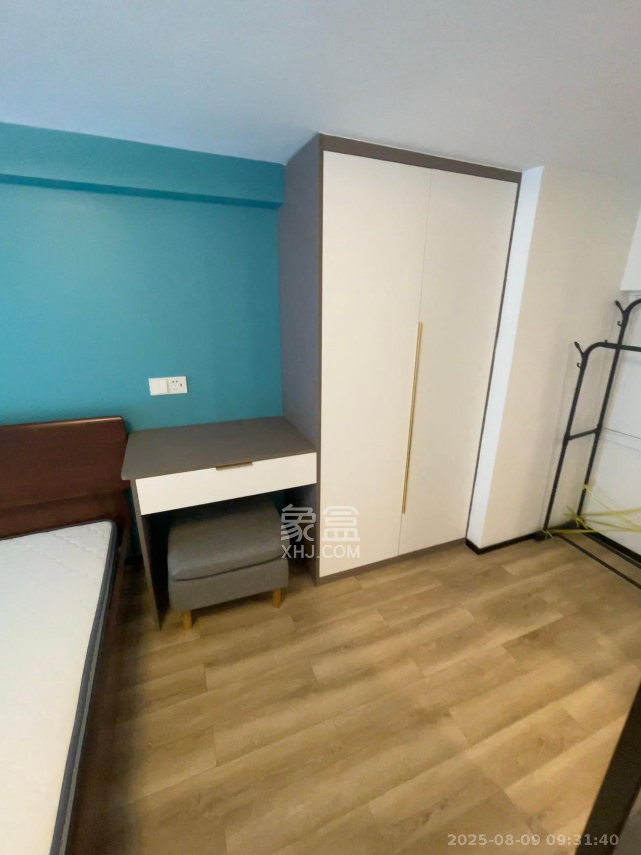 藏珑湖上公馆 1室1厅1卫 2400.0元/月 藏珑湖上公馆 1室1厅1卫 2400.0元/月室内图