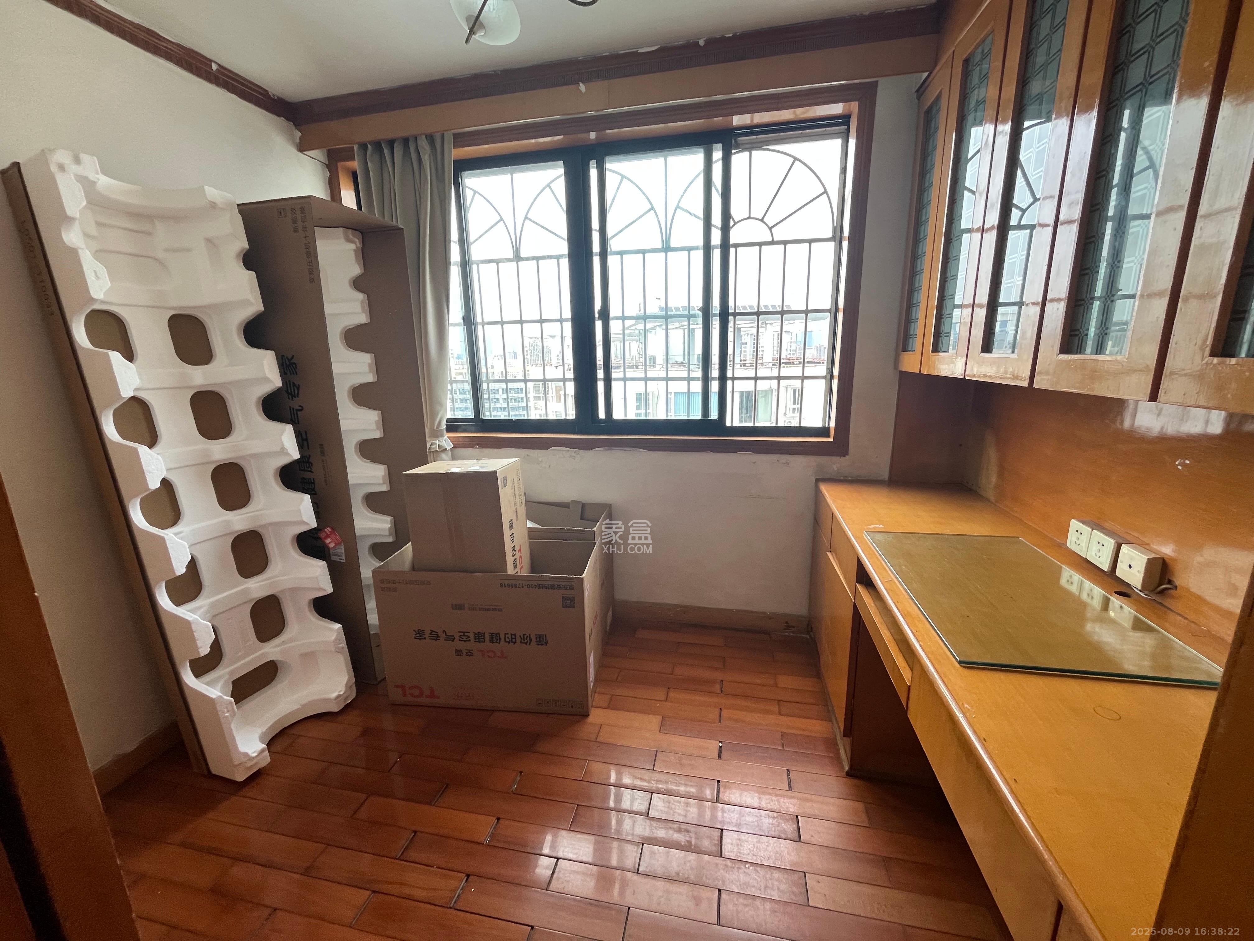 建行芙蓉支行宿舍 3室2厅2卫 3000.0元/月 建行芙蓉支行宿舍 3室2厅2卫 3000.0元/月室内图