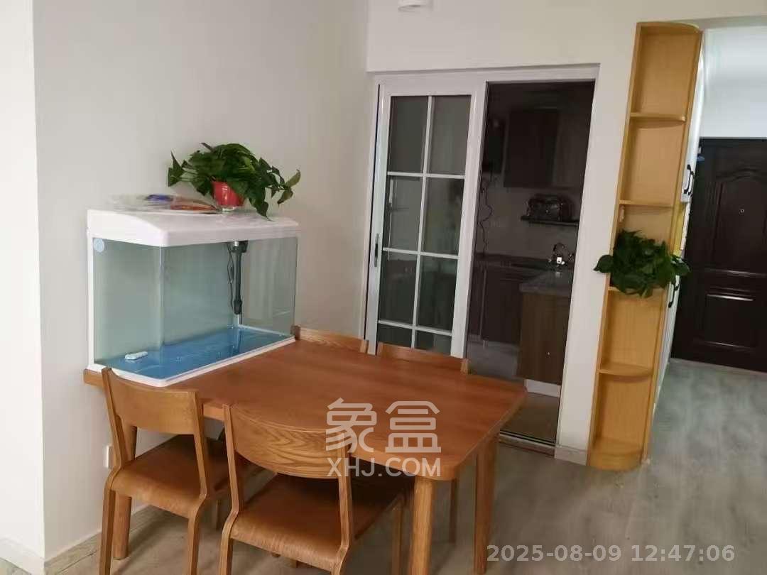 江河东澜湾  3室2厅2卫    2800.0元/月室内图