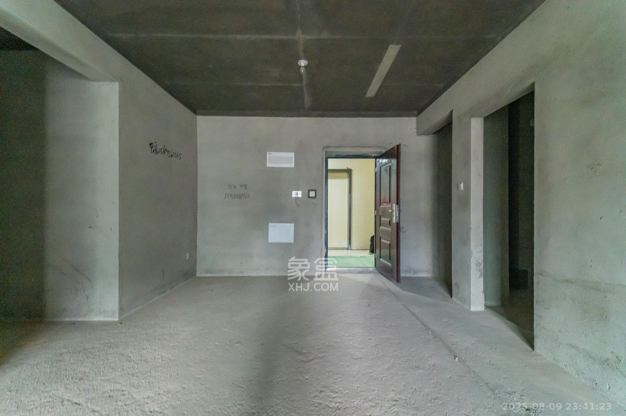 中建悦和城  3室2厅2卫   112.00万其他