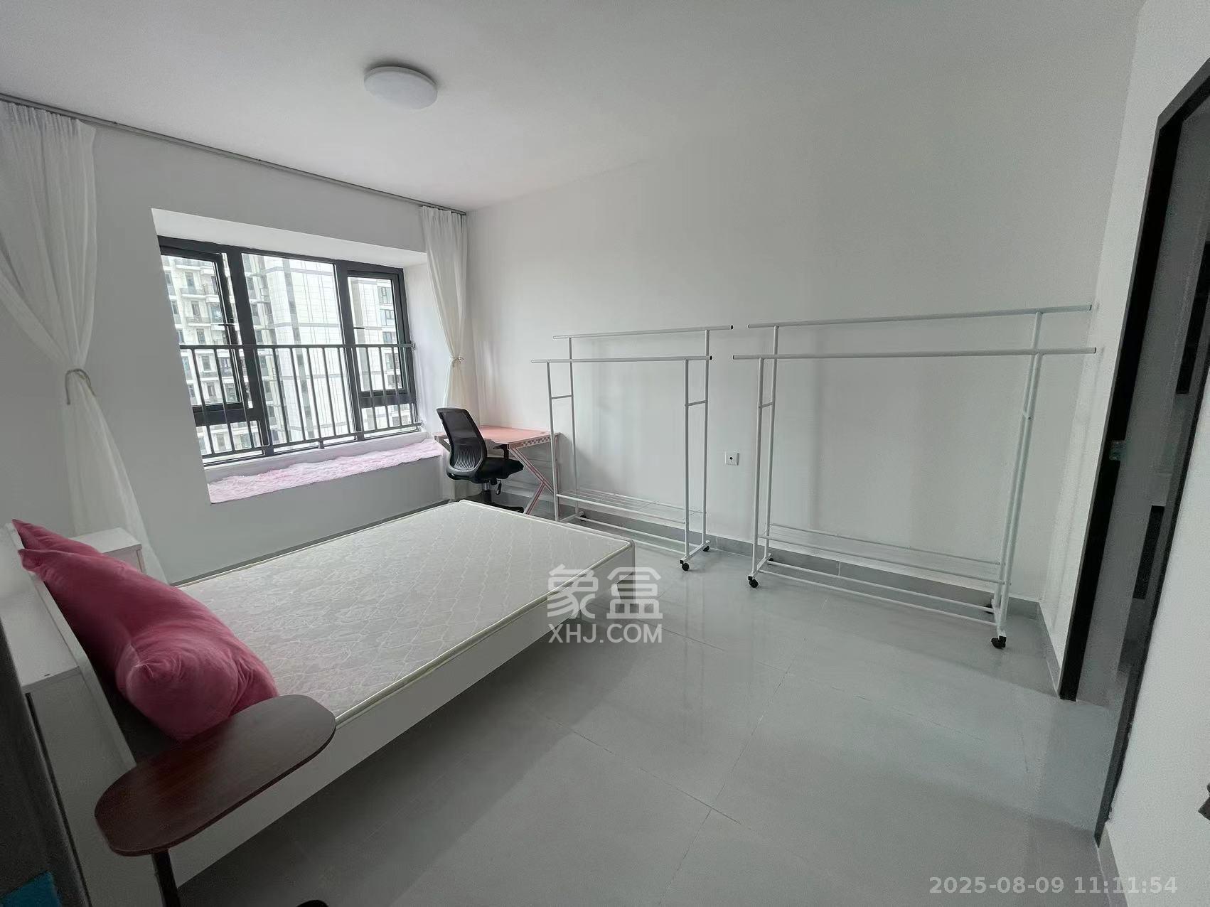 长沙北中心保利时代B区 3室2厅2卫 2500.0元/月 长沙北中心保利时代B区 3室2厅2卫 2500.0元/月室内图