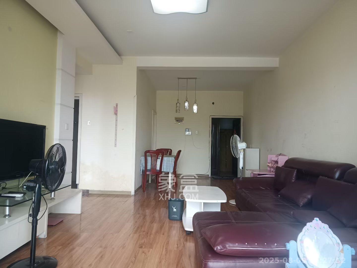 茂华国际湘  2室2厅1卫    2200.0元/月室内图