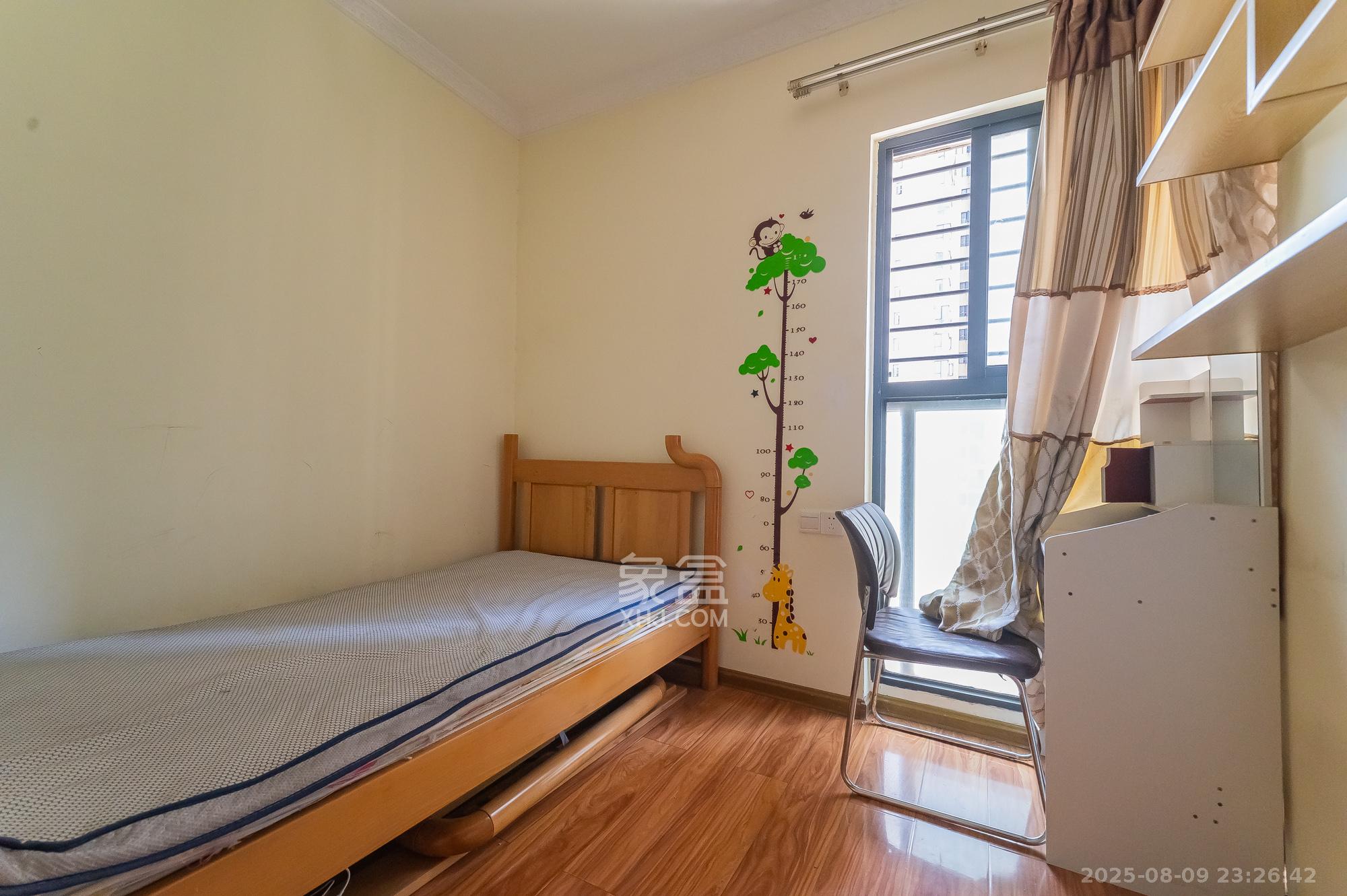 蓝山郡 2室1厅1卫 52.5万 蓝山郡 2室1厅1卫 52.5万卧室