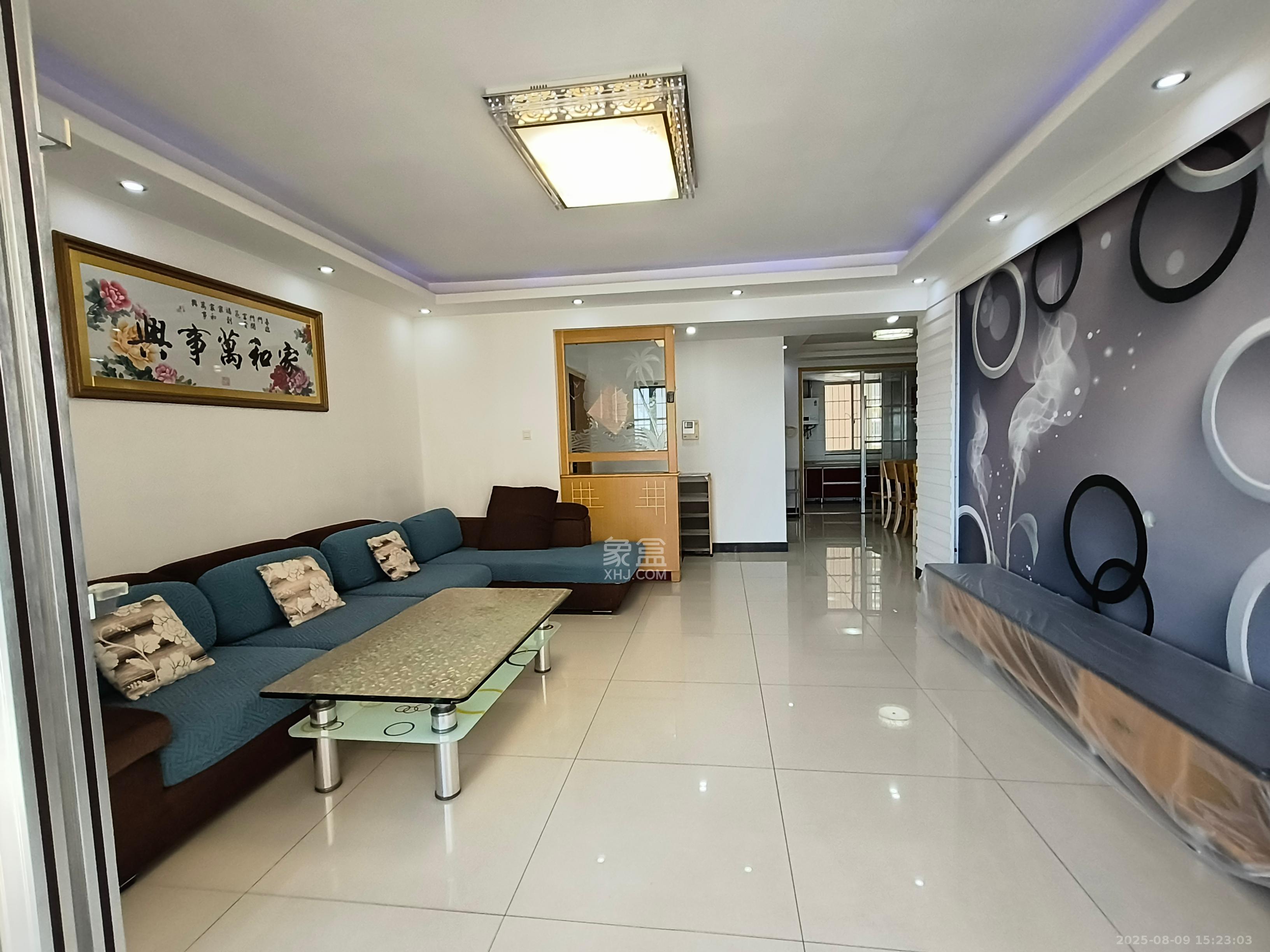 丁家高层公寓(领尚公寓)  4室2厅2卫    2200.0元/月 丁家高层公寓(领尚公寓)  4室2厅2卫    2200.0元/月